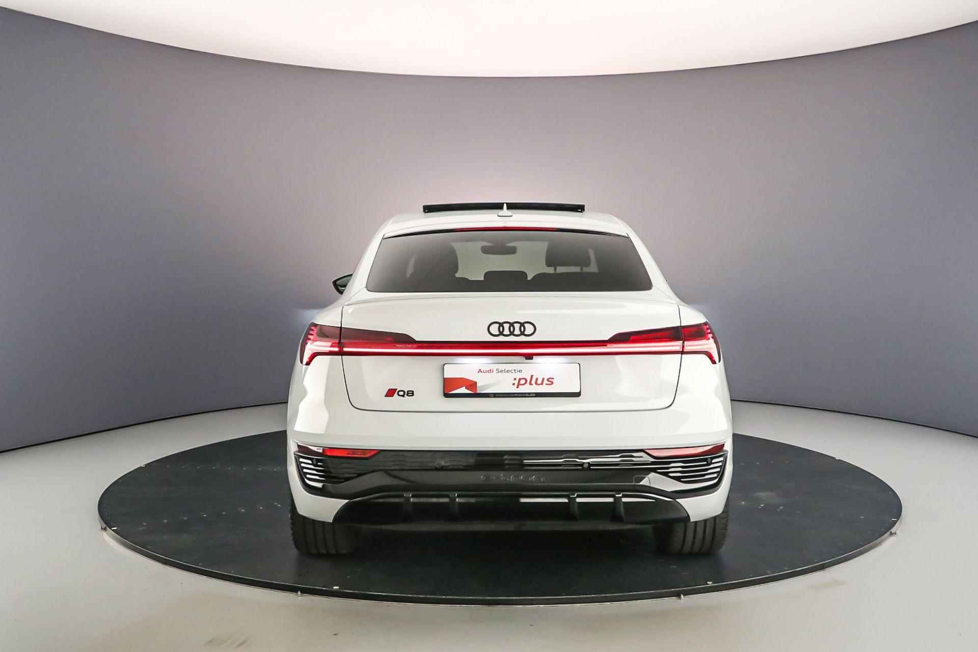 Audi Q8 Sportback e-tron 55 quattro S Edition | Pano | Tour/City | Camera | Adapt. Cruise | Optiek Zwart | 21 inch | S-Line | Keyless | Achteruitrijcamera | - 4/55