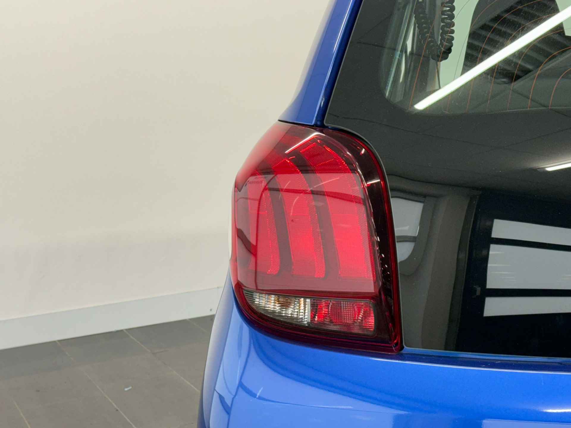 Peugeot 108 1.0 e-VTi Allure | Apple Carplay / Android auto - 31/31