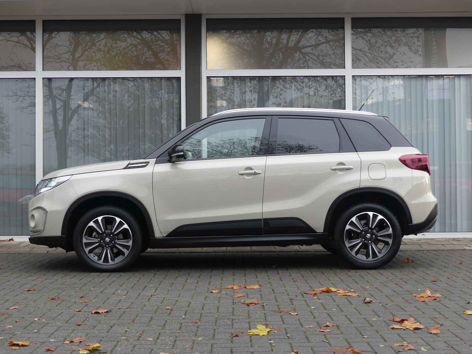 Suzuki Vitara 1.4 Boosterjet Style Smart Hybrid Origineel Nederlandse Auto, Navigatie, Climate Control, - 4/29