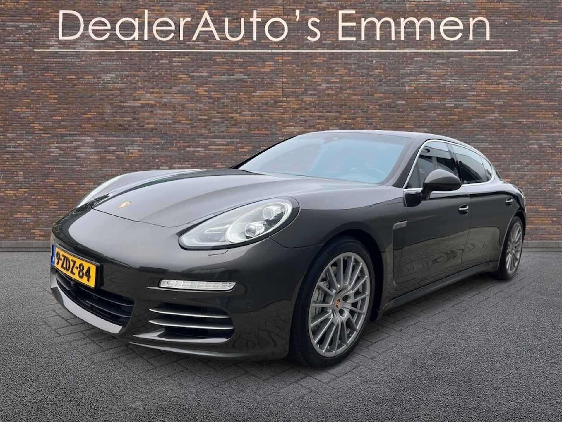 Porsche Panamera 3.0 4S LWB EXECUTIVE 75000KM! - 2/42