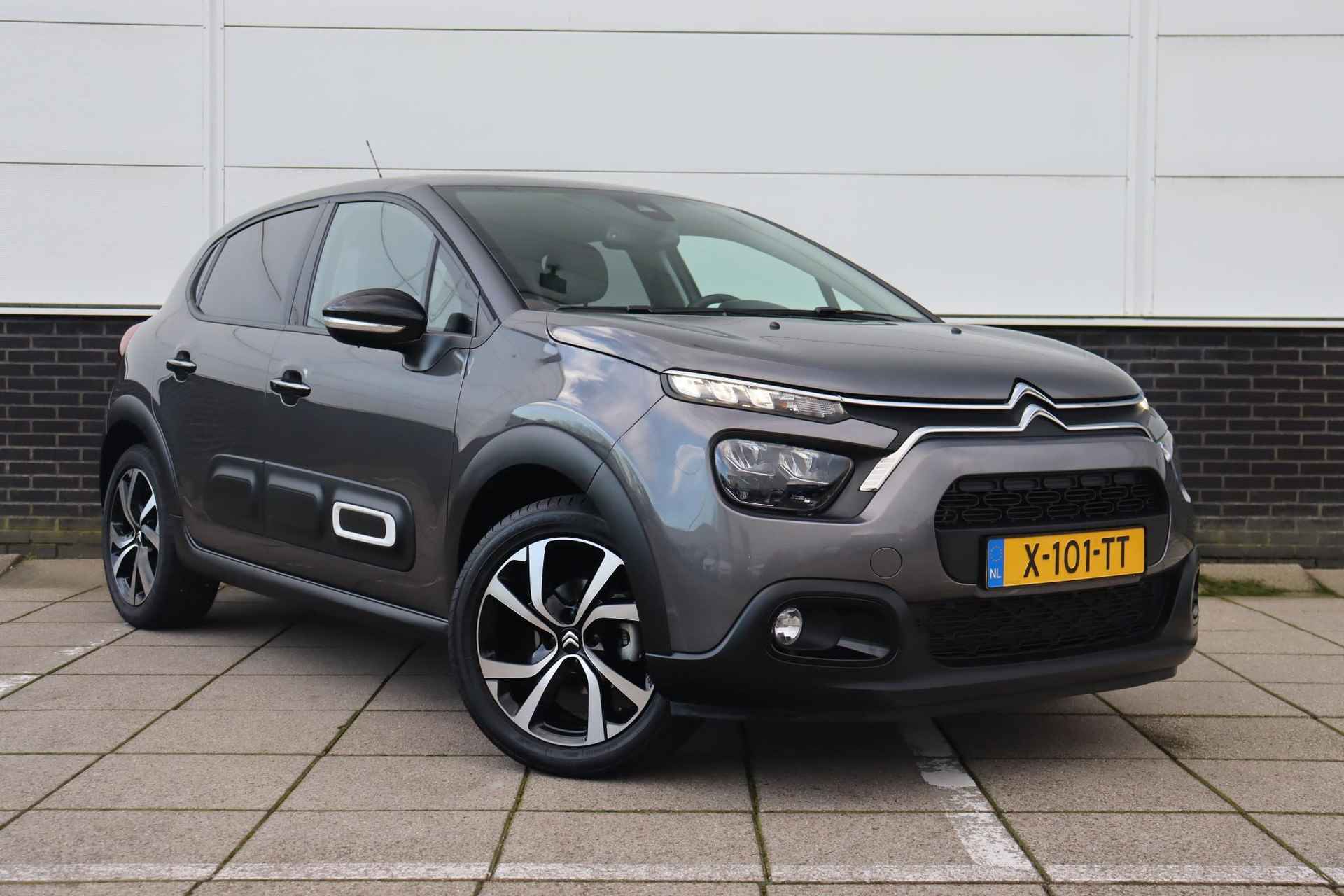 Citroen C3 1.2 PureTech Max / Camera / Keyless / Navigatie / 17" LMV - 3/46