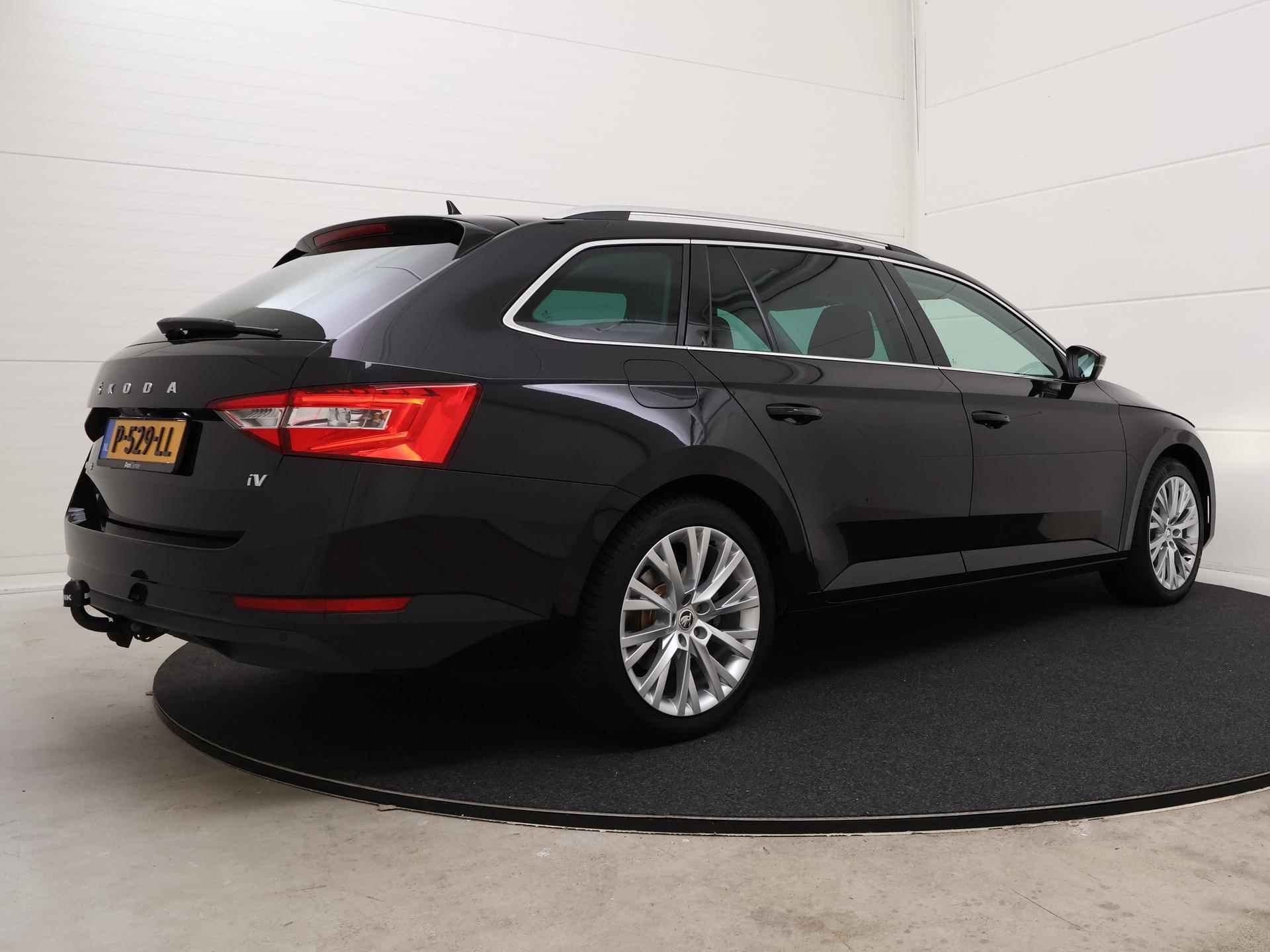 Skoda Superb Combi 1.4 TSI 218 PK iV Business Edition Plus  | Apple CarPlay | Trekhaak | Stoelverwarming | 18" LMV | LED | Camera | - 5/14