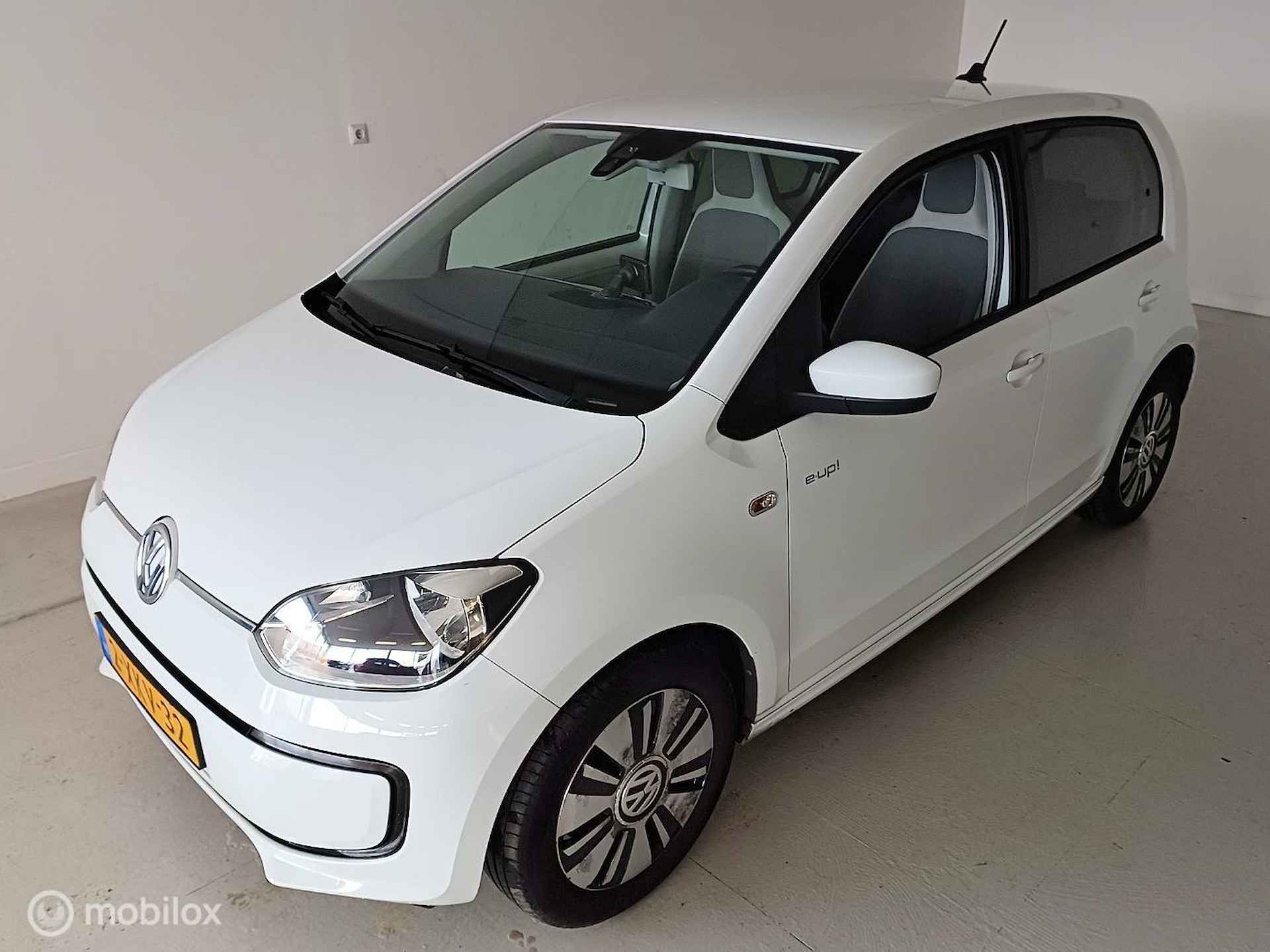 Volkswagen Up! e-Up! - 16/16