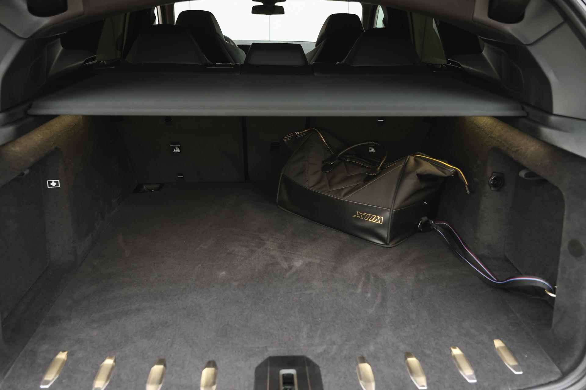 BMW XM PHEV 50e / Trekhaak / Adaptief M Onderstel Professional / Bowers & Wilkins / Stoelventilatie / Soft-Close / M Multifunctionele sTOELEN - 40/41