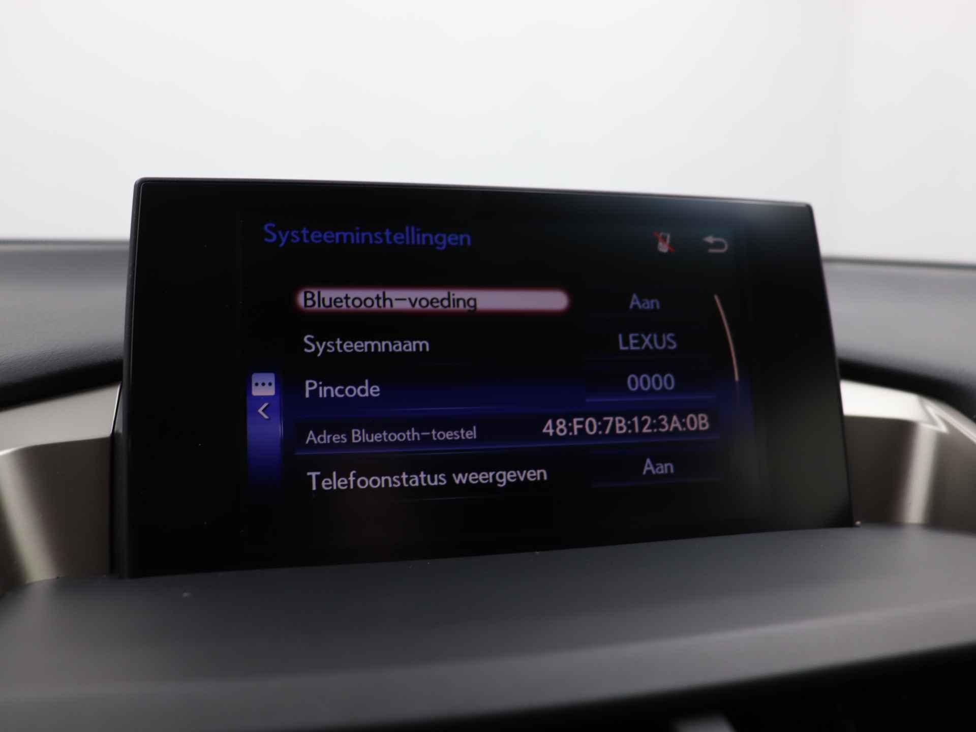 Lexus NX 300h AWD Luxury Line | Elektrisch verstelbare voorstoelen | Stoelverwarming | Navigatie | Parkeersensoren | - 40/42