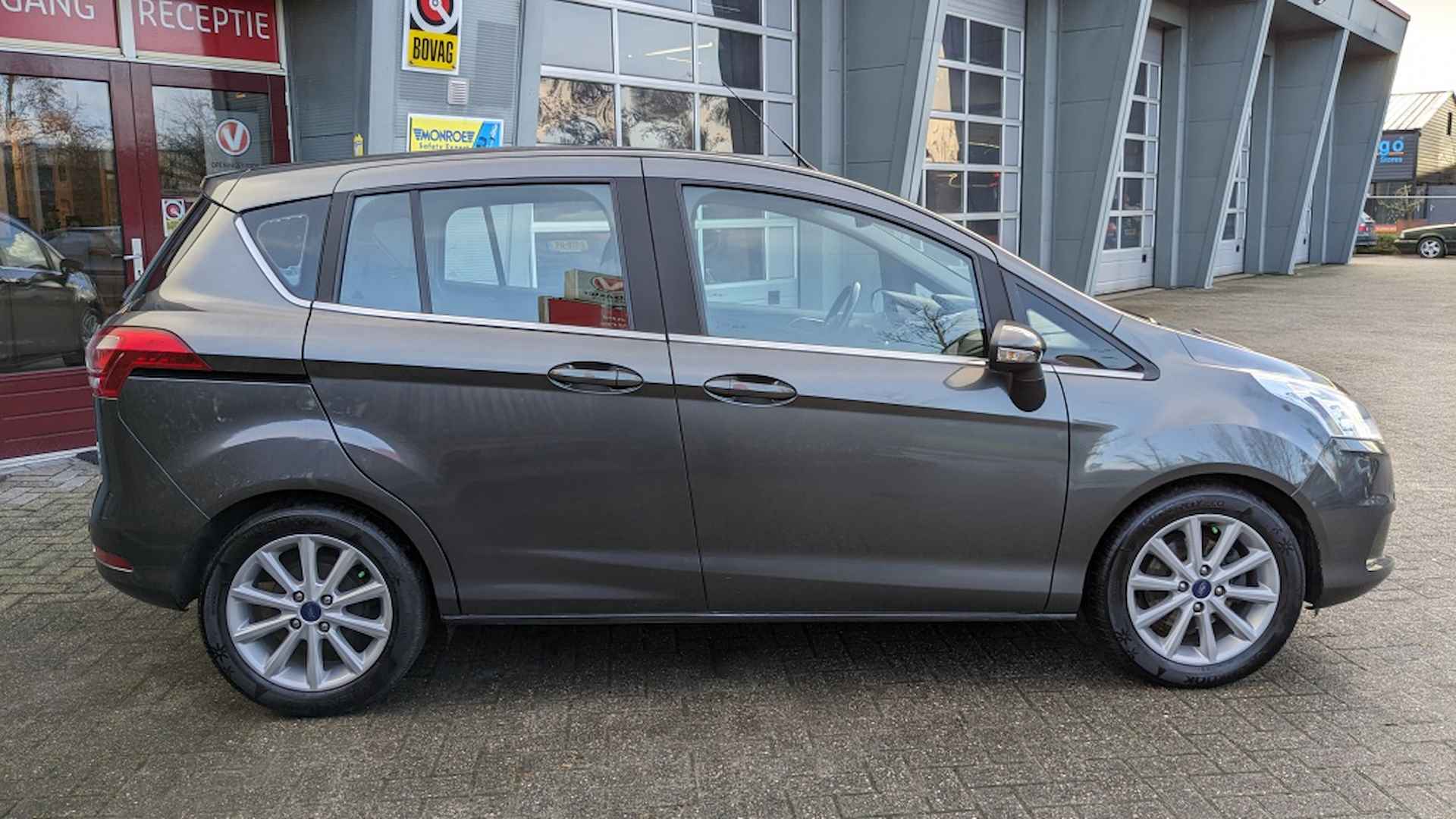 Ford B-Max 1.0 EcoB. Titanium | Cruise | trekhaak | Verwarmd voorruit - 2/13