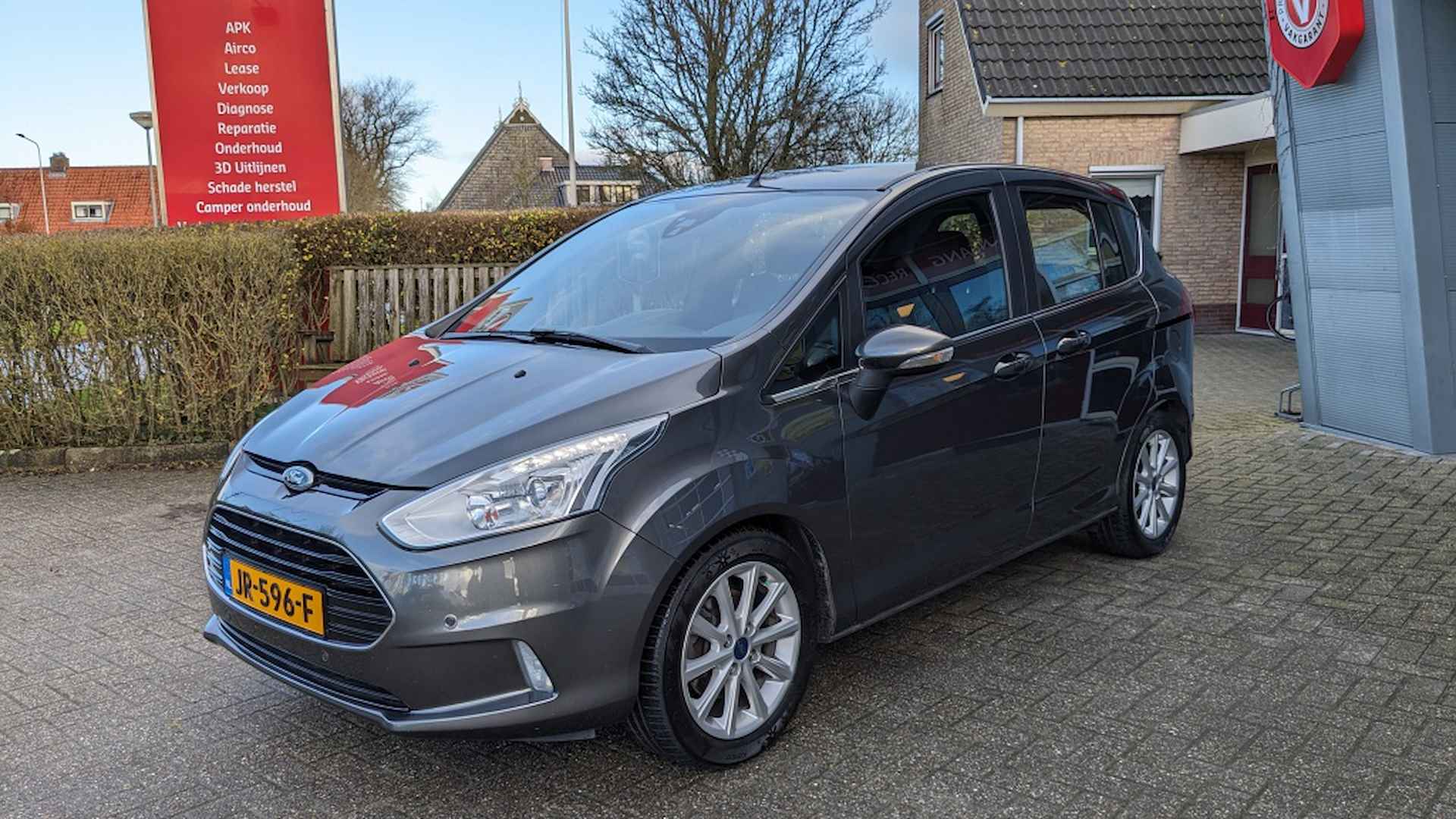 Ford B-Max 1.0 EcoB. Titanium | Cruise | trekhaak | Verwarmd voorruit - 7/13