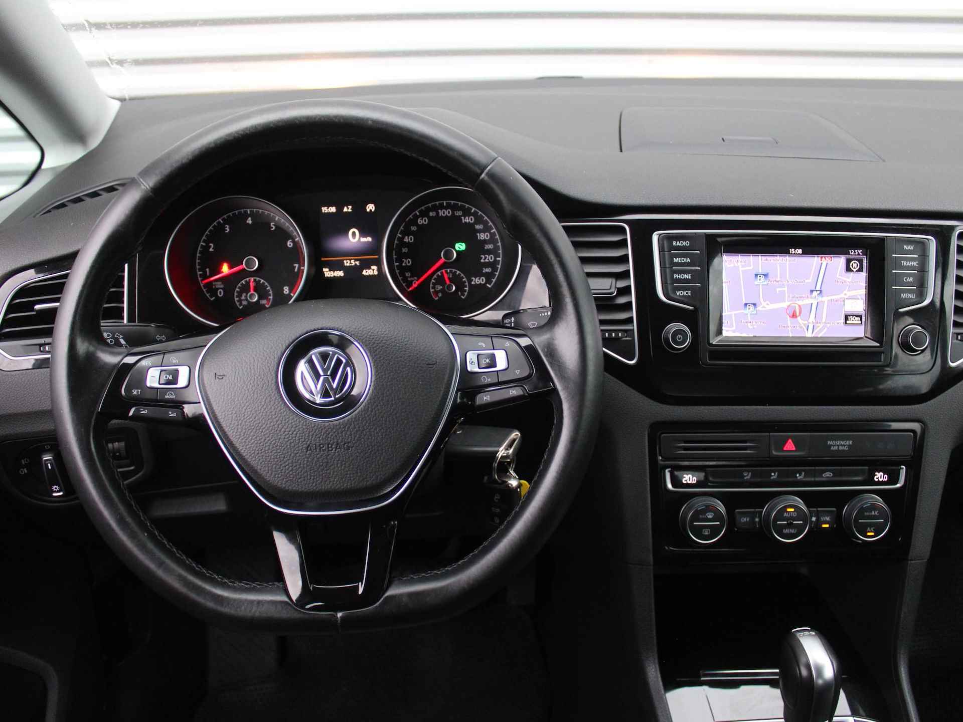 Volkswagen Golf Sportsvan 1.4 TSI Highline | Navi | Trekhaak | Cruise | 16" LM | PDC | - 10/32