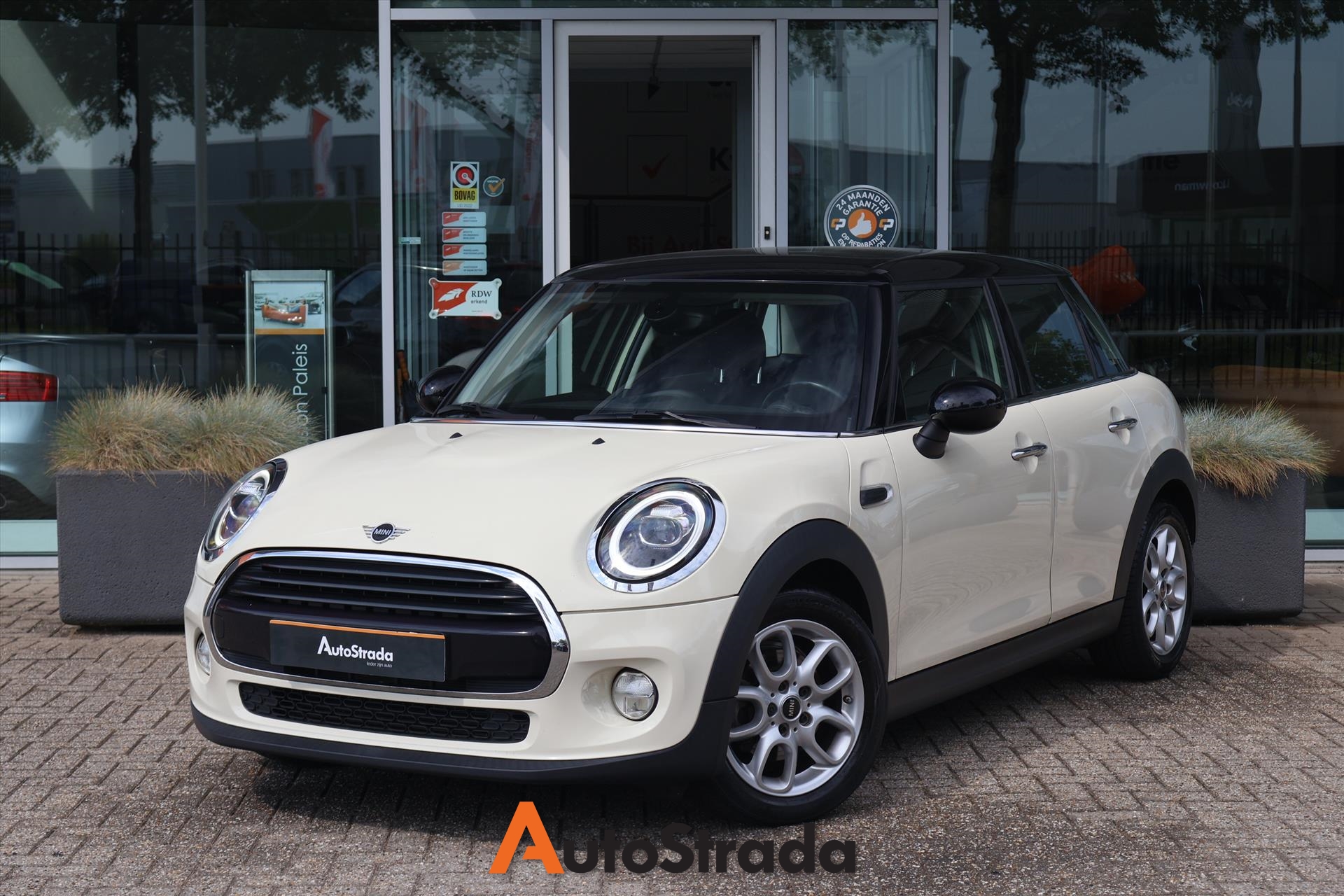 Mini Mini 5-Deurs (f55) 1.5 Cooper 136pk I 1e eigenaar I Navi I LED I Union Jack I Cruise