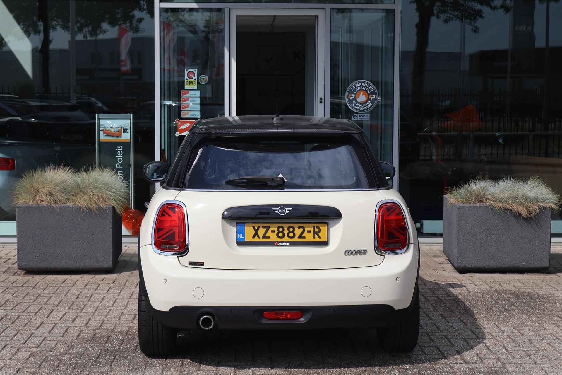 Mini Mini 5-Deurs (f55) 1.5 Cooper 136pk I 1e eigenaar I Navi I LED I Union Jack I Cruise - 15/48