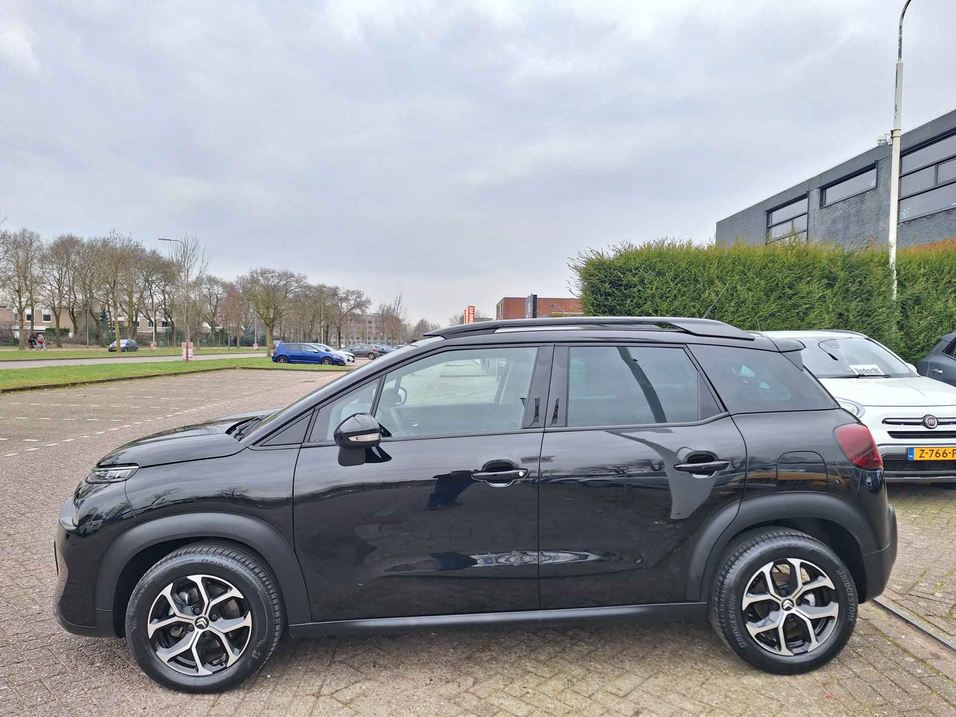 Citroën C3 Aircross 1.2 PureTech Shine - 9/27