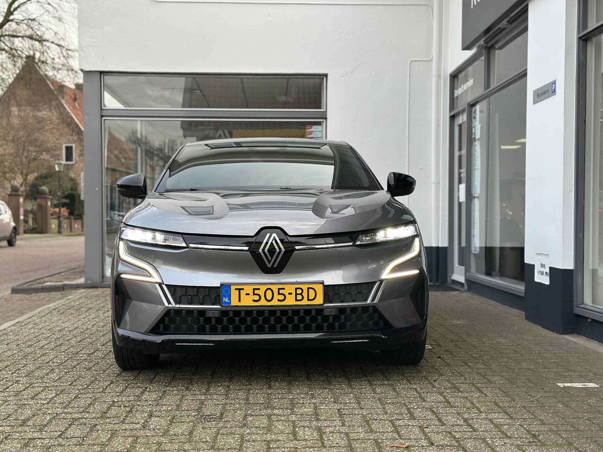 Renault Megane E-Tech EV60 Optimum Charge Iconic - 8/35