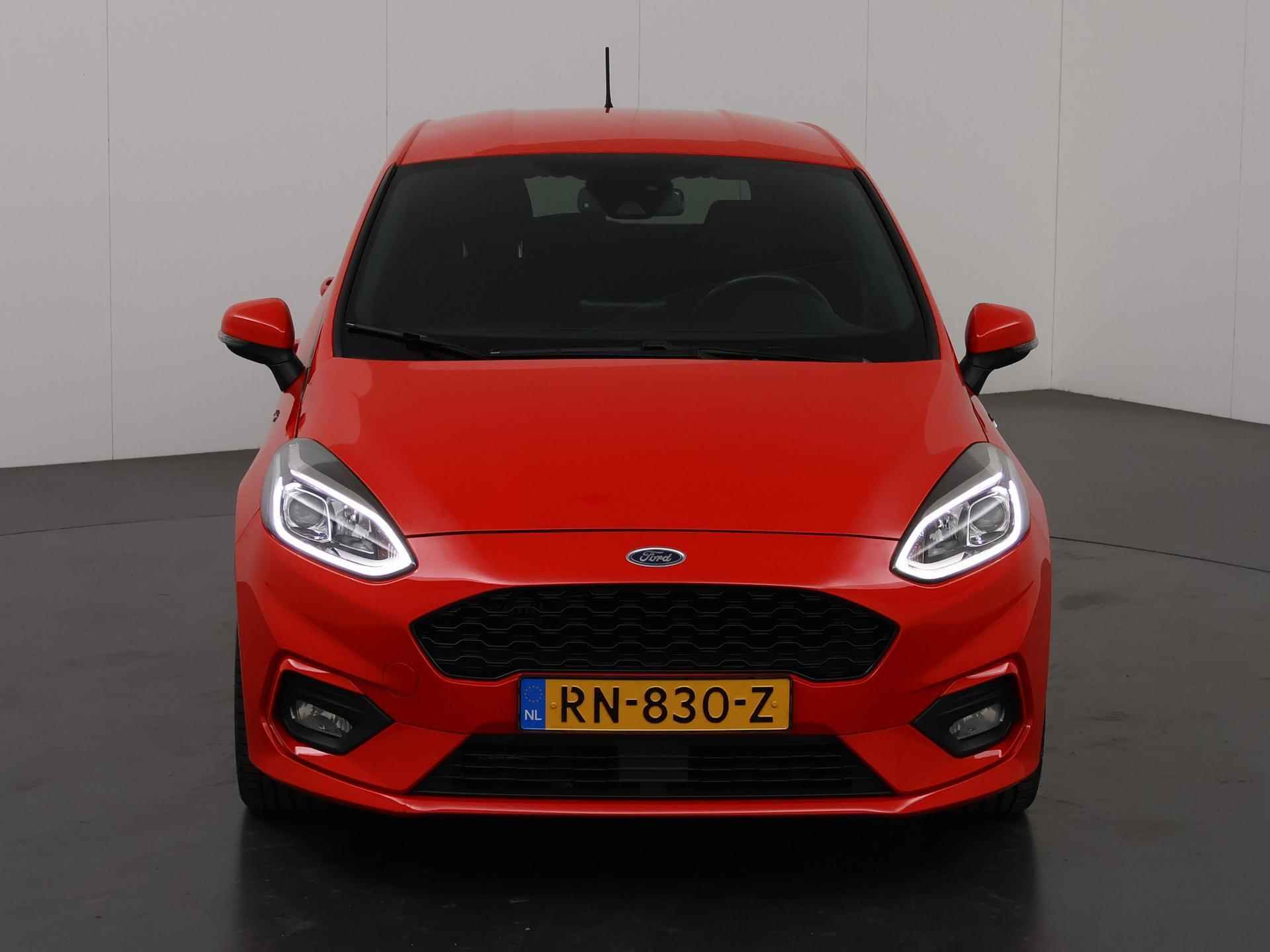 Ford Fiesta 1.0 EcoBoost ST-Line | Navigatie | Voorruitverwarming | Climate Control | Cruise Control | Parkeersensoren | - 4/40