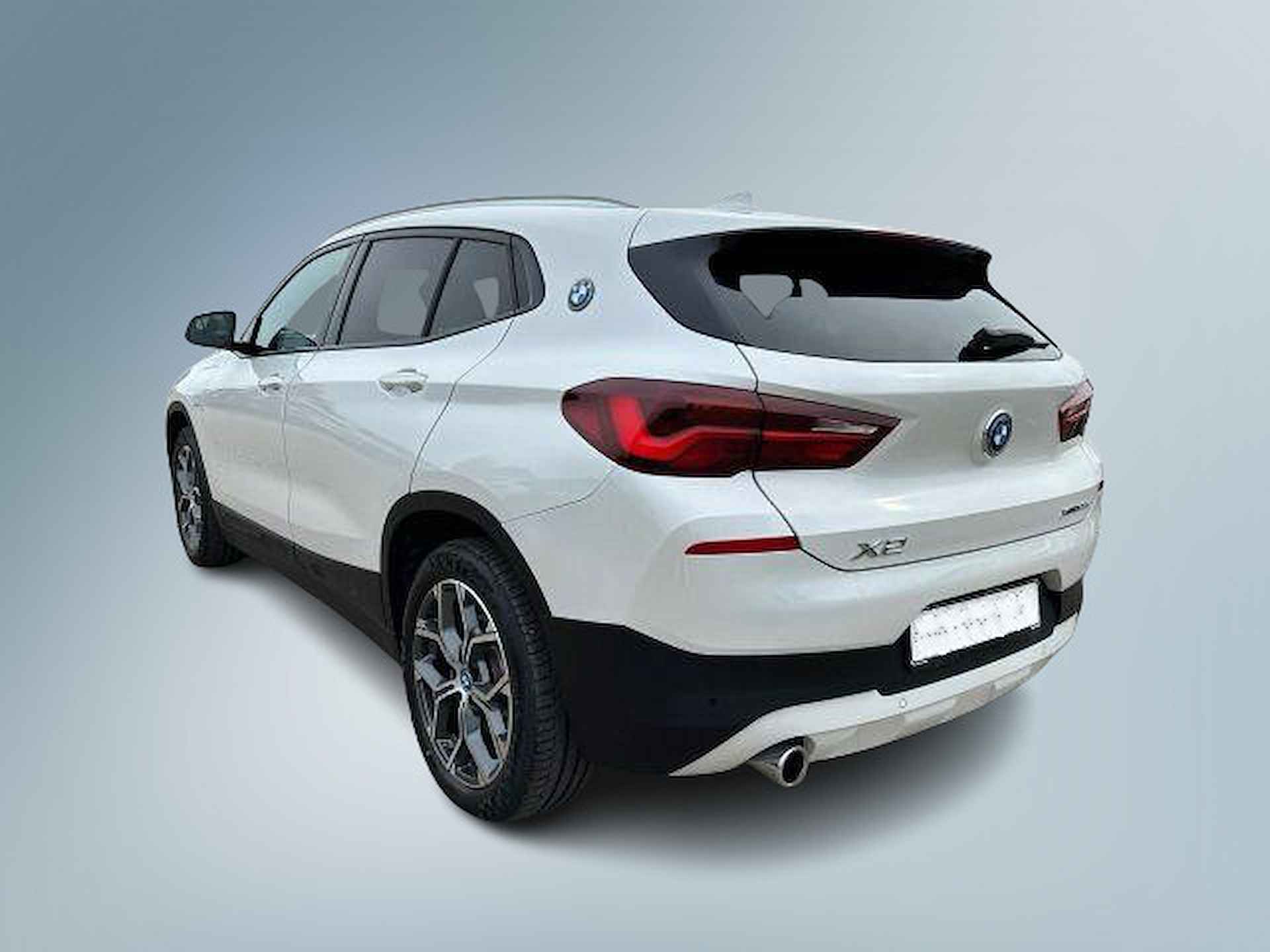 BMW X2 xDrive25e Advantage / Navi / LED / ACC / Cam - 3/9