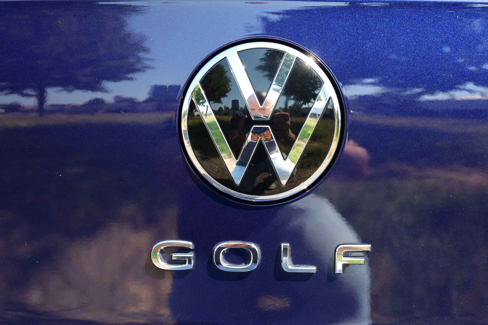 Volkswagen Golf United 1.0 eTSI 81kw/110pk DSG7 - 21/67