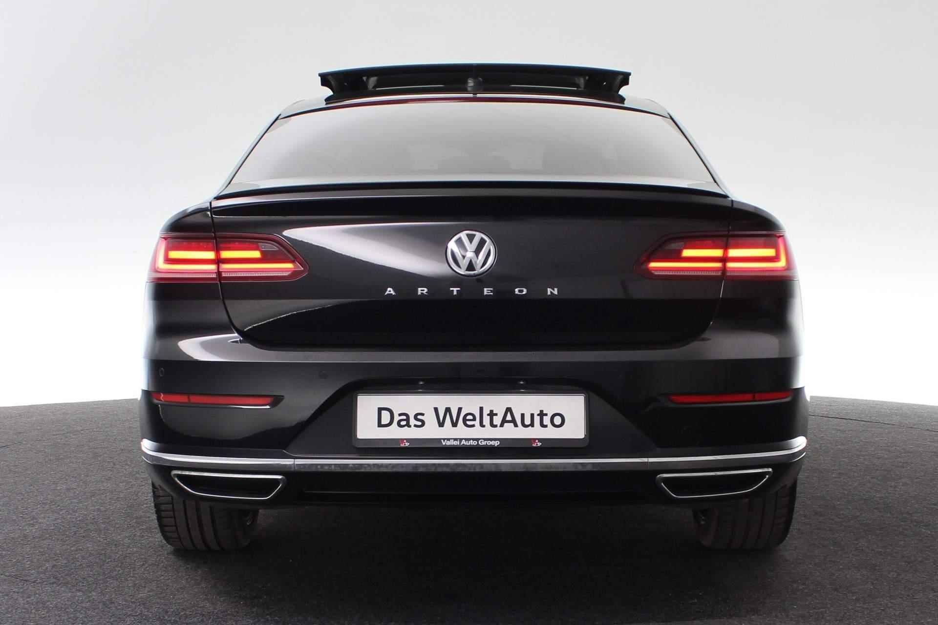 Volkswagen Arteon 2.0 TSI 190PK DSG Elegance Business R | R-line | Pano | Camera | Stoel-/achterbankverwarming | Park assist | 19 inch | DAB - 19/43