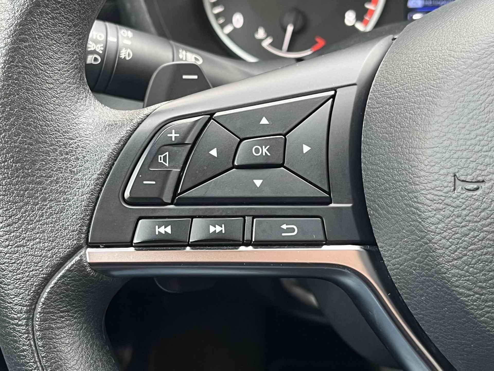 Nissan Juke 1.0 DIG-T 117PK Acenta Automaat / Climate control / Navigatie / Stoelverwarming / Apple carplay & Android auto - 11/45