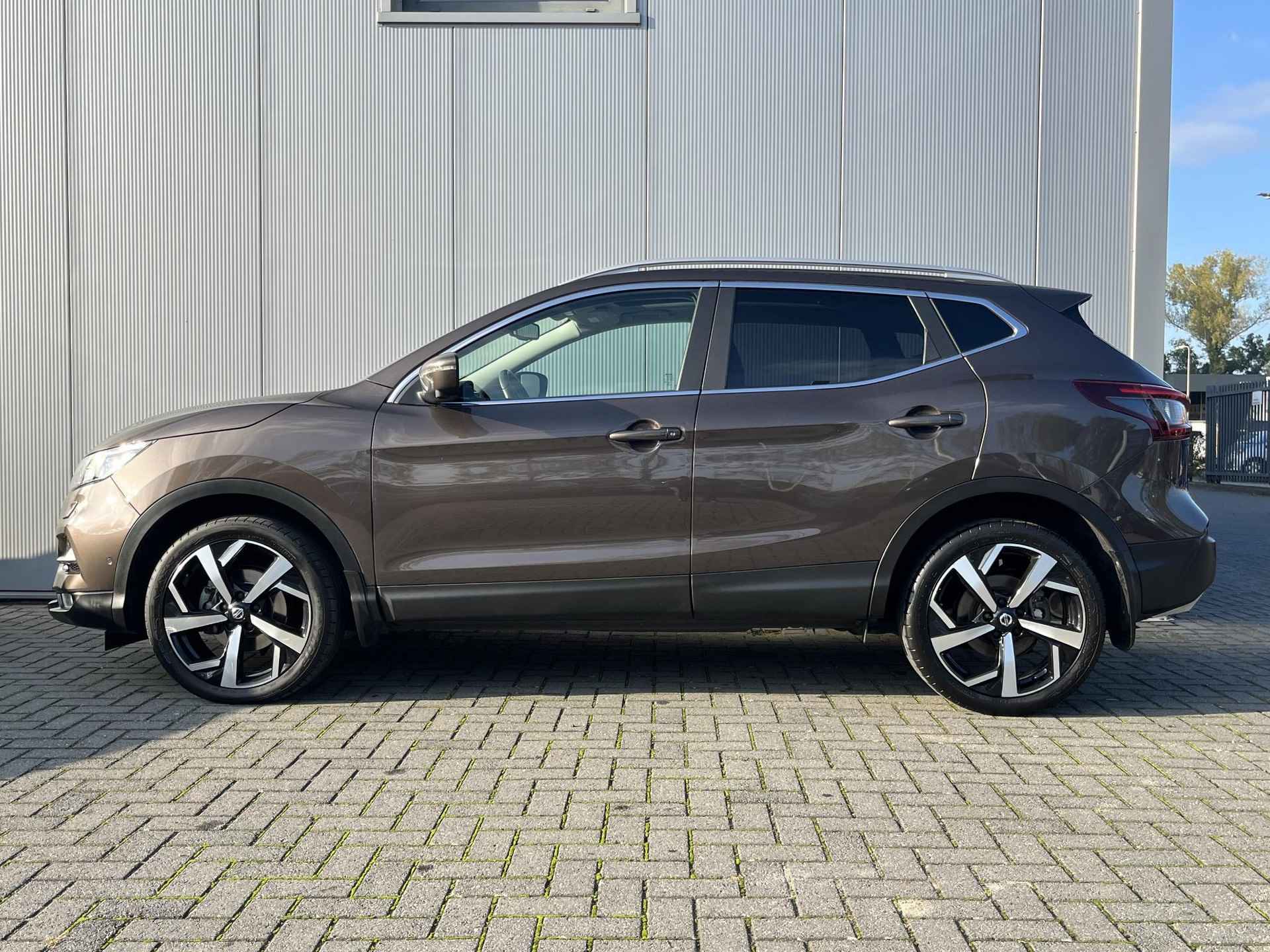 Nissan Qashqai 1.3 DIG-T Tekna / Trekhaak 1.500 KG Trekgewicht / Automaat / Panoramadak / Apple Carplay & Android Auto / 360 Camera / Adapative Cruise Control / - 3/43