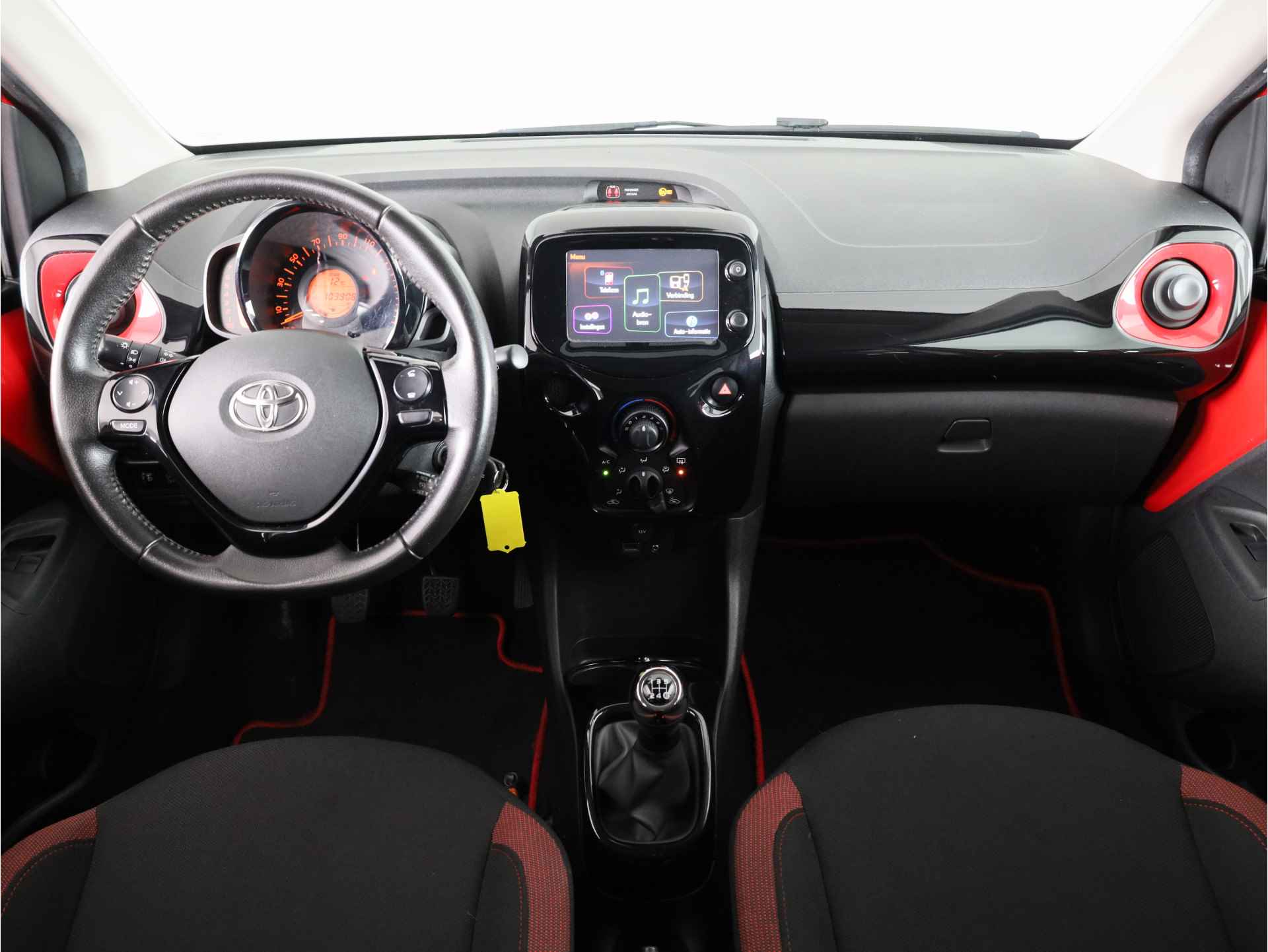 Toyota Aygo 1.0 VVT-i x-cite | Navigatie | Airco | LM velgen | - 6/34