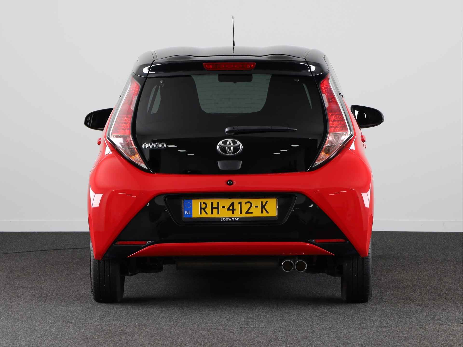 Toyota Aygo 1.0 VVT-i x-cite | Navigatie | Airco | LM velgen | - 25/34