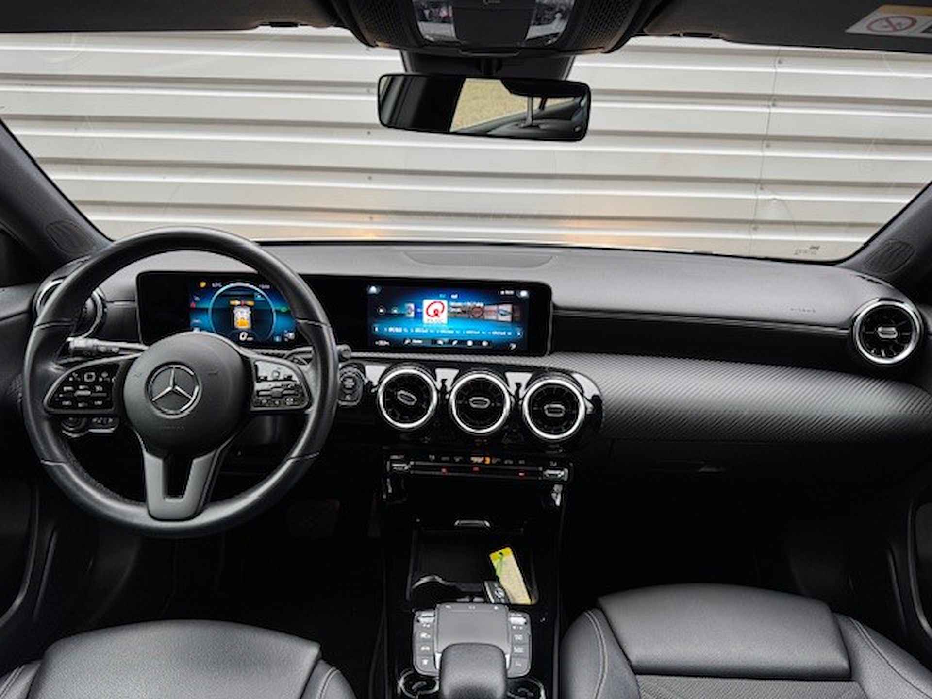 Mercedes A-Klasse A180 Business Solution Automaat | Navigatie | Lichtmetalen velgen | Parkeersensoren voor en achter | - 13/27