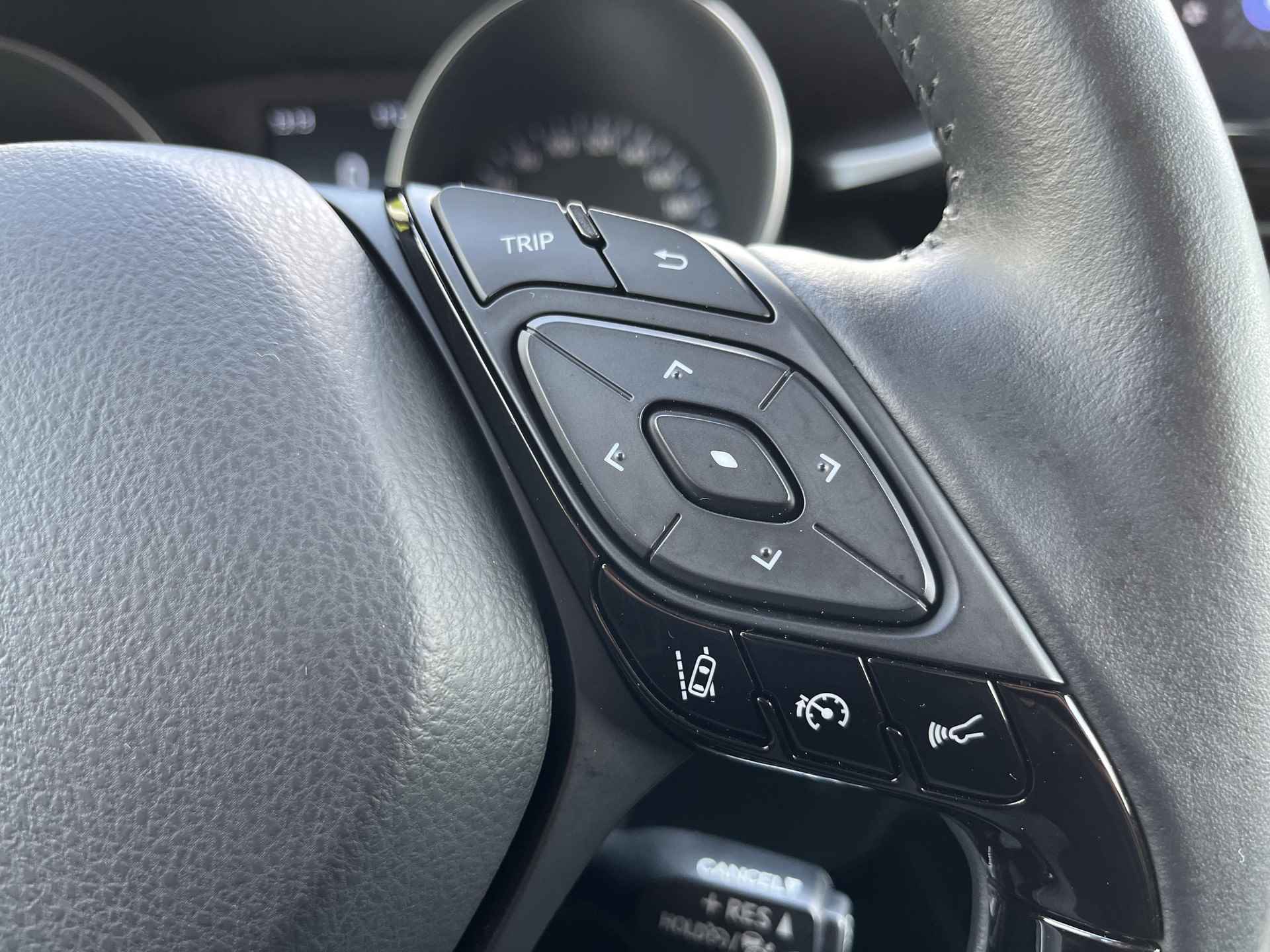 Toyota C-HR 1.8 Hybrid Dynamic | Navigatie | Apple CarPlay/Android auto | Achteruitrijcamera - 26/31