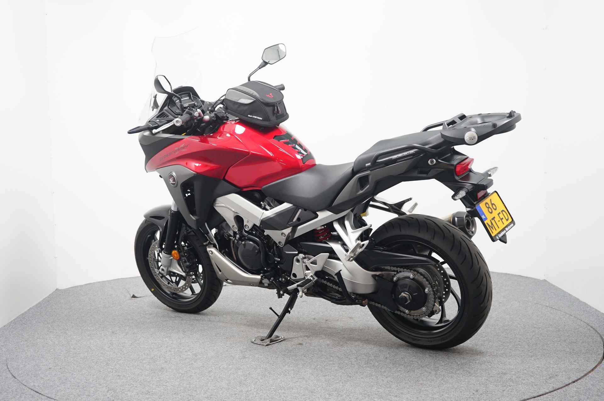 Honda VFR 800 X CROSSRUNNER - 6/19