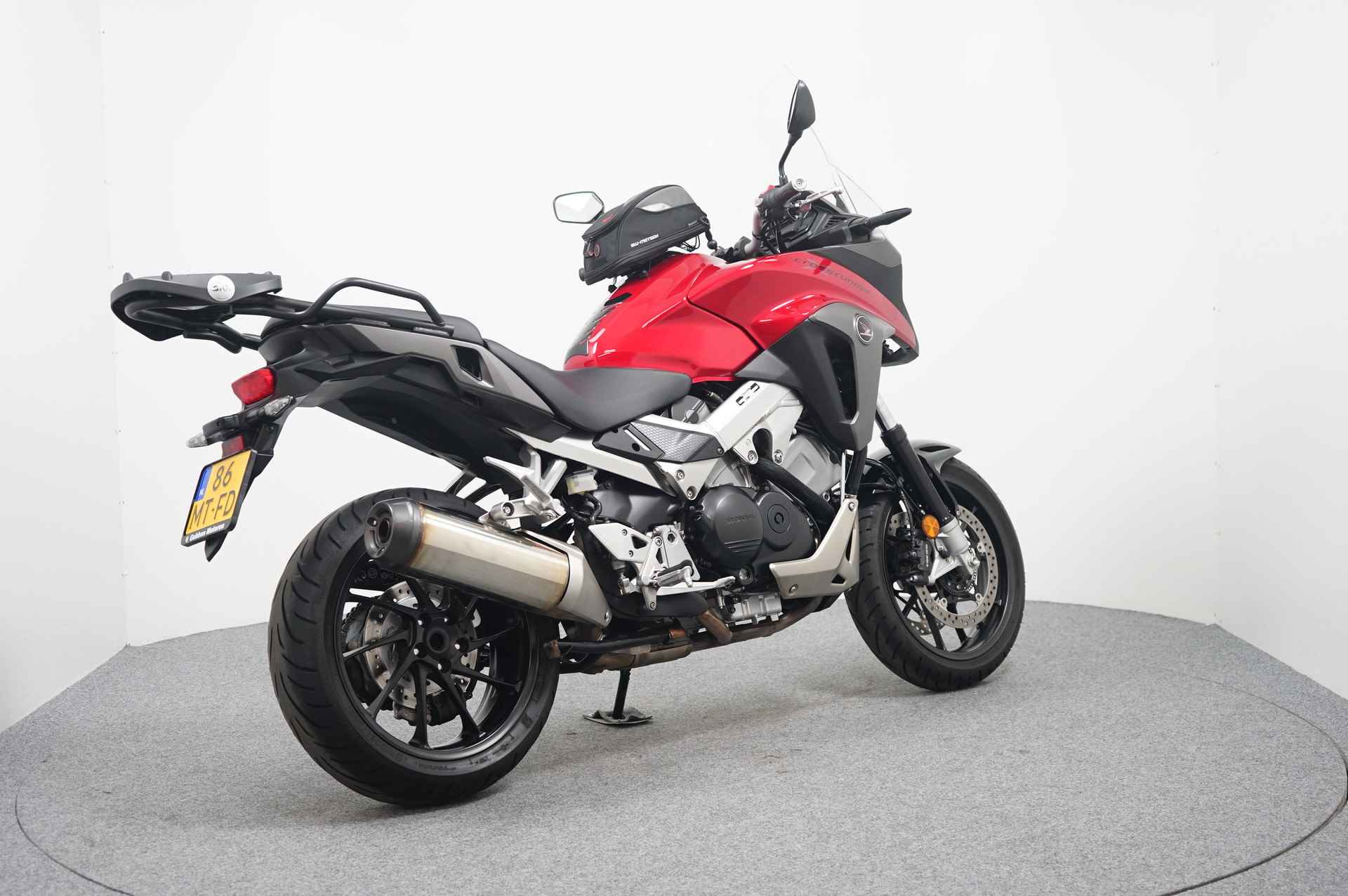 Honda VFR 800 X CROSSRUNNER - 8/19