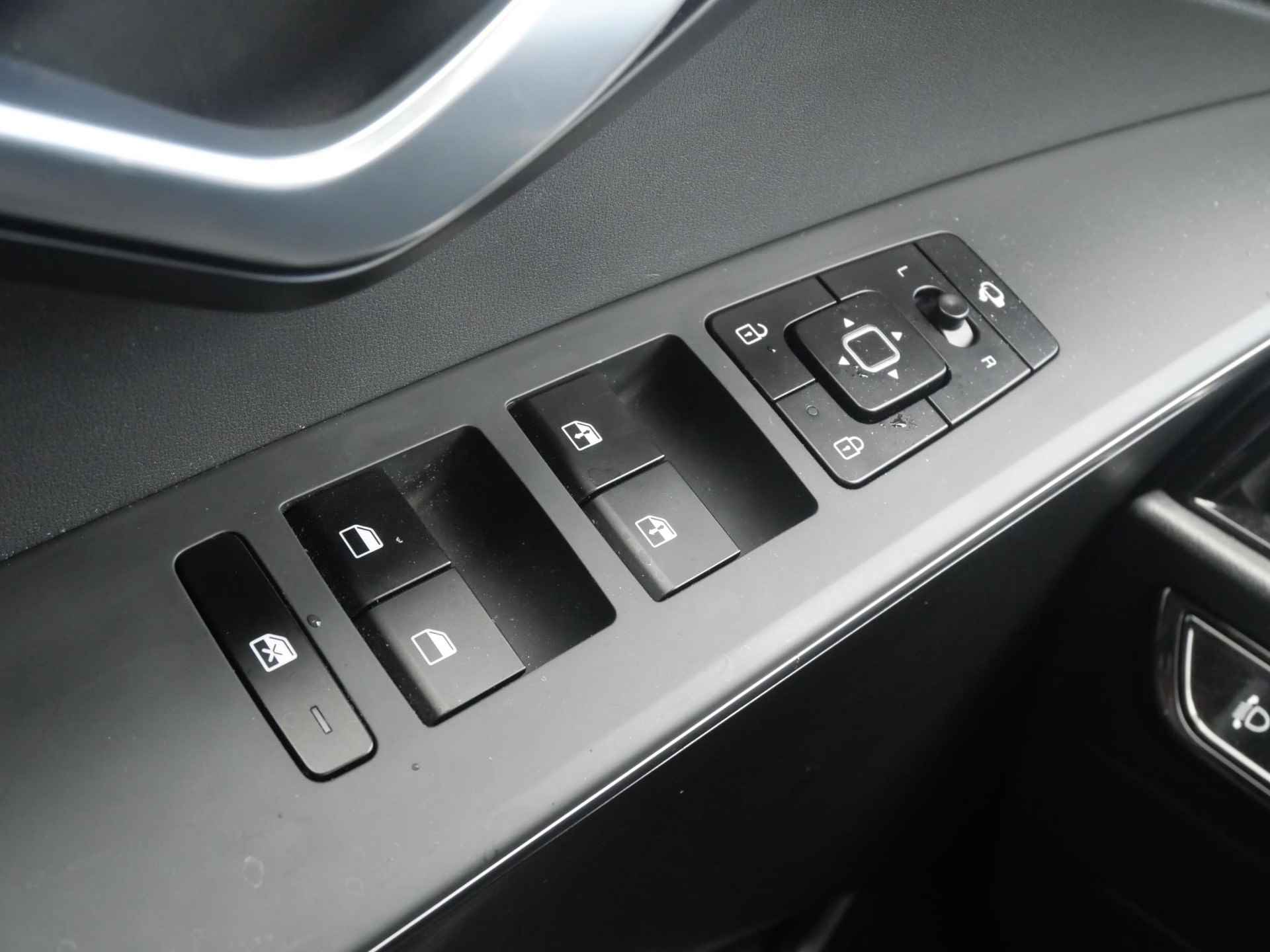 Kia Niro 1.6 GDi Hybrid DynamicLine | Keyless | Adapt. Cruise | LED | Navi | Carplay | Camera - 8/19