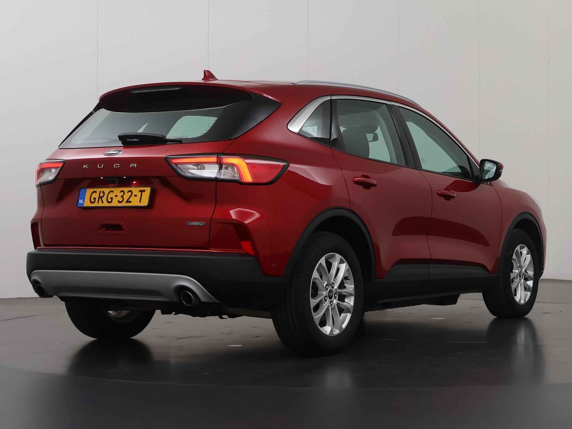 Ford Kuga 2.5 PHEV Titanium | Adaptive Cruise Control | Winterpack | Parkeercamera |  Dodehoekassistent | Keyless Go | - 3/43