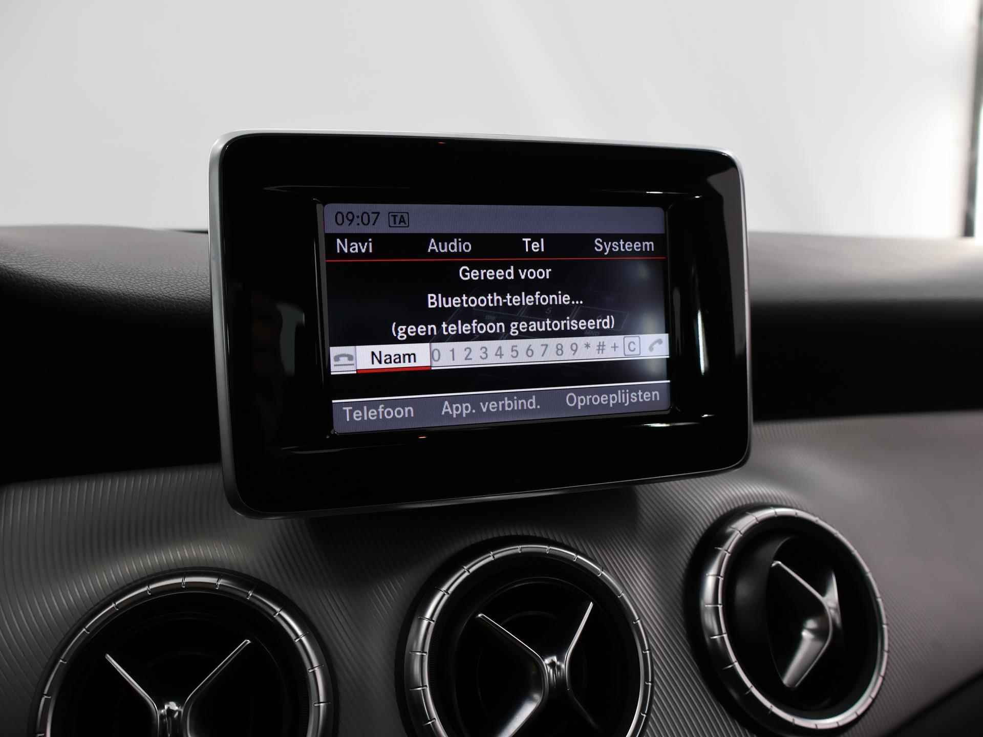Mercedes-Benz CLA-klasse 180 Ambition | Navigatie | Sportstoelen | Bi-Xenon | Parkeersensoren | Bluetooth | Airco | - 16/34