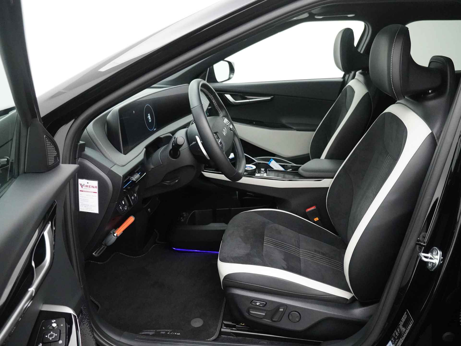 Kia Ev6 GT-Line 77 kWh AWD 325PK - Navigatie - Stoel/Stuur Verwarming - Apple/Android Carplay - Climate Control - Adaptieve Cruise Control - Fabrieksgarantie tot 11-2028 - 19/52