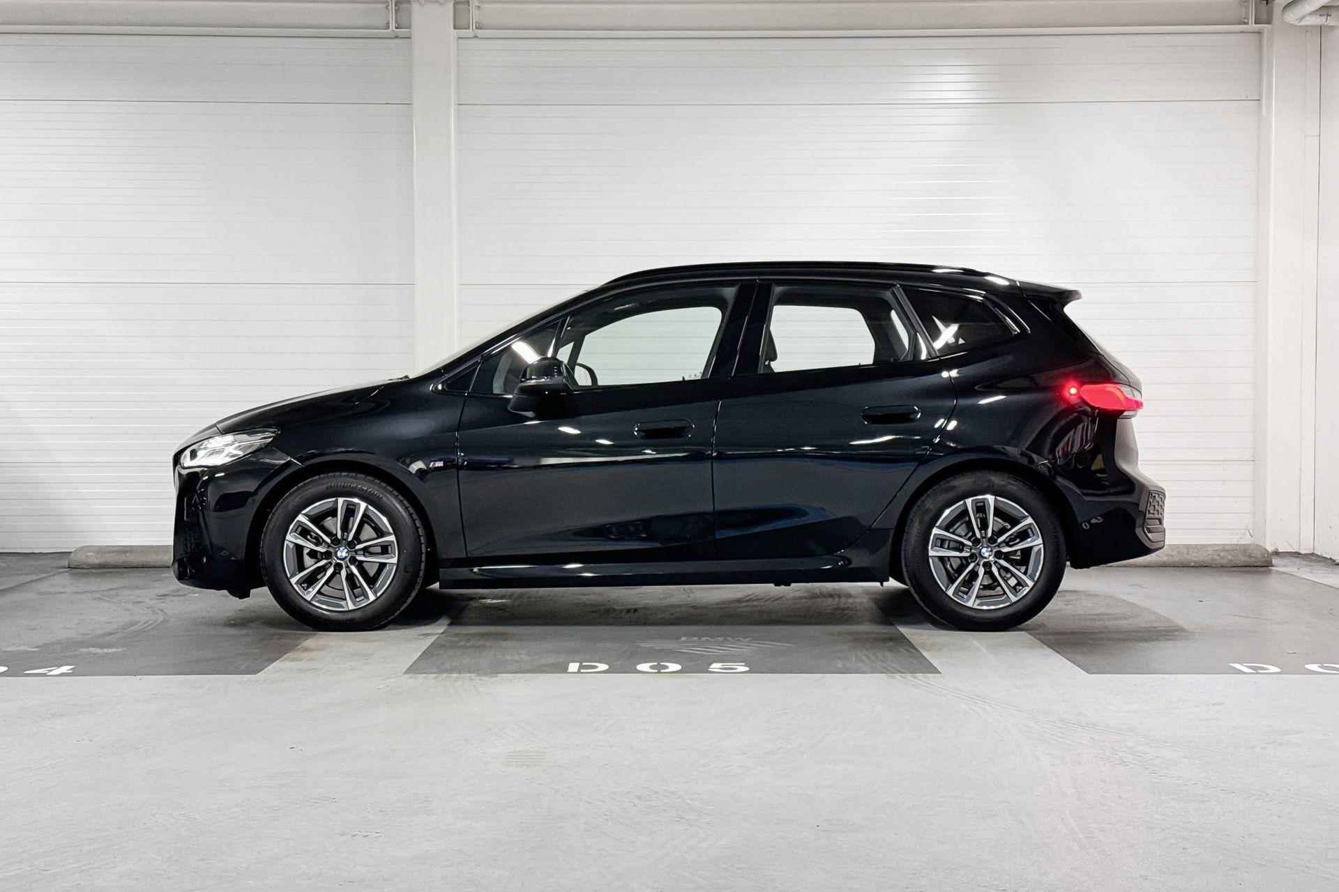 BMW 2 Serie Active Tourer 218i l M-Sport l Elektrische Trekhaak - 2/19