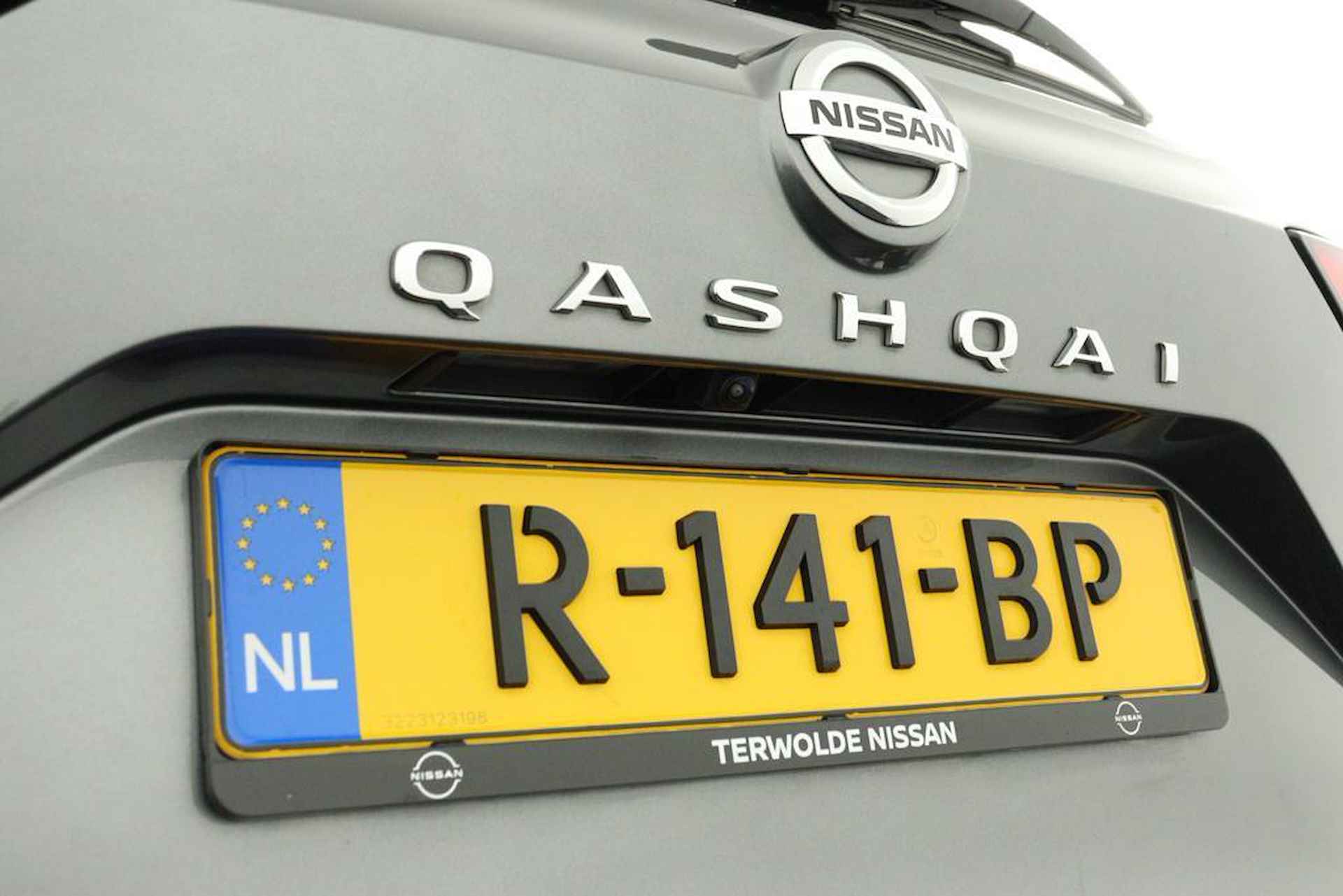 Nissan Qashqai 1.3 MHEV Xtronic N-Style Automaat | Keyless | 360 camera | ACC | All-season banden | - 17/46