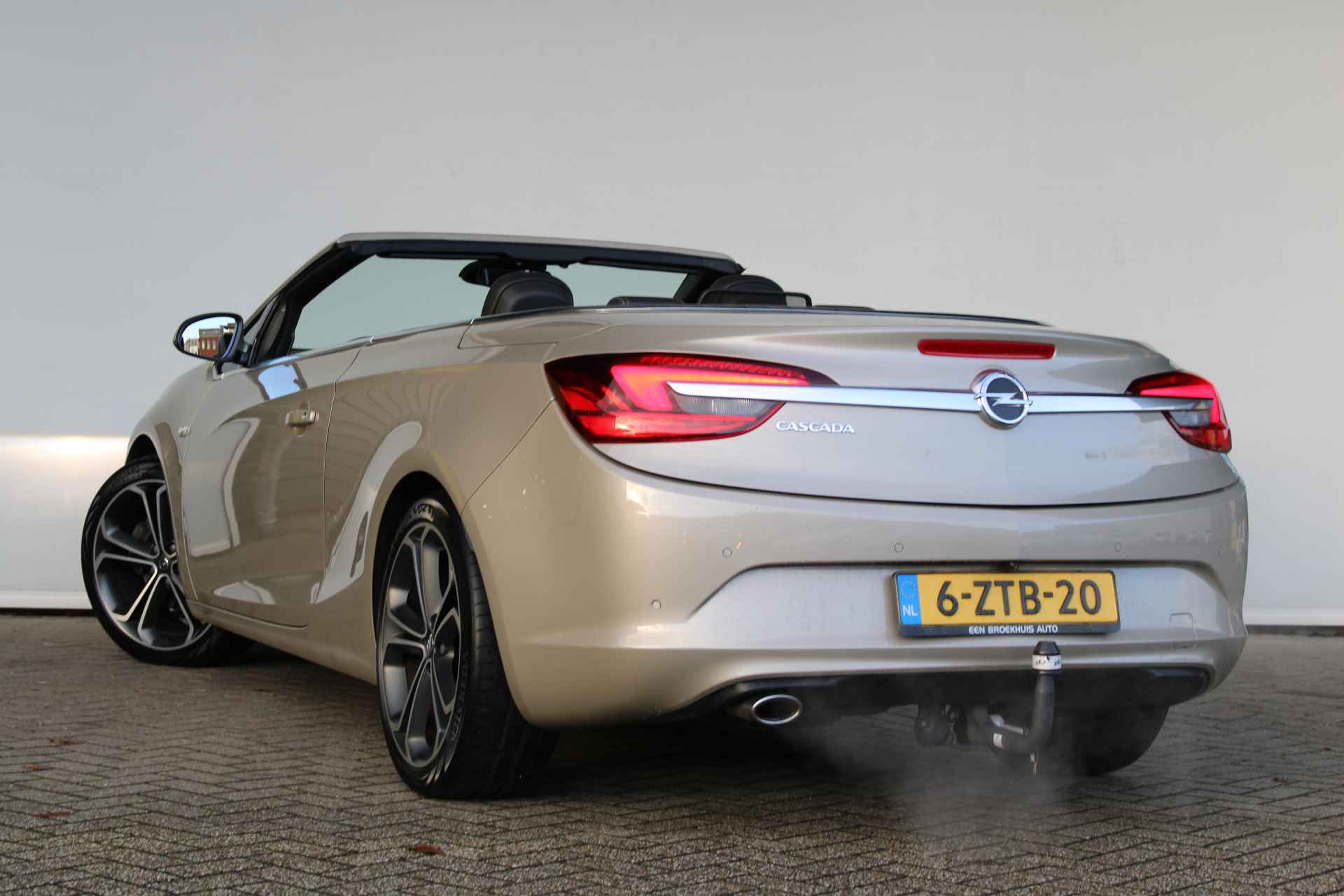 Opel Cascada 1.4 Turbo ecoFLEX Cosmo | AFL | Leder | Afneembare trekhaak | Prachtige auto ! | - 9/35