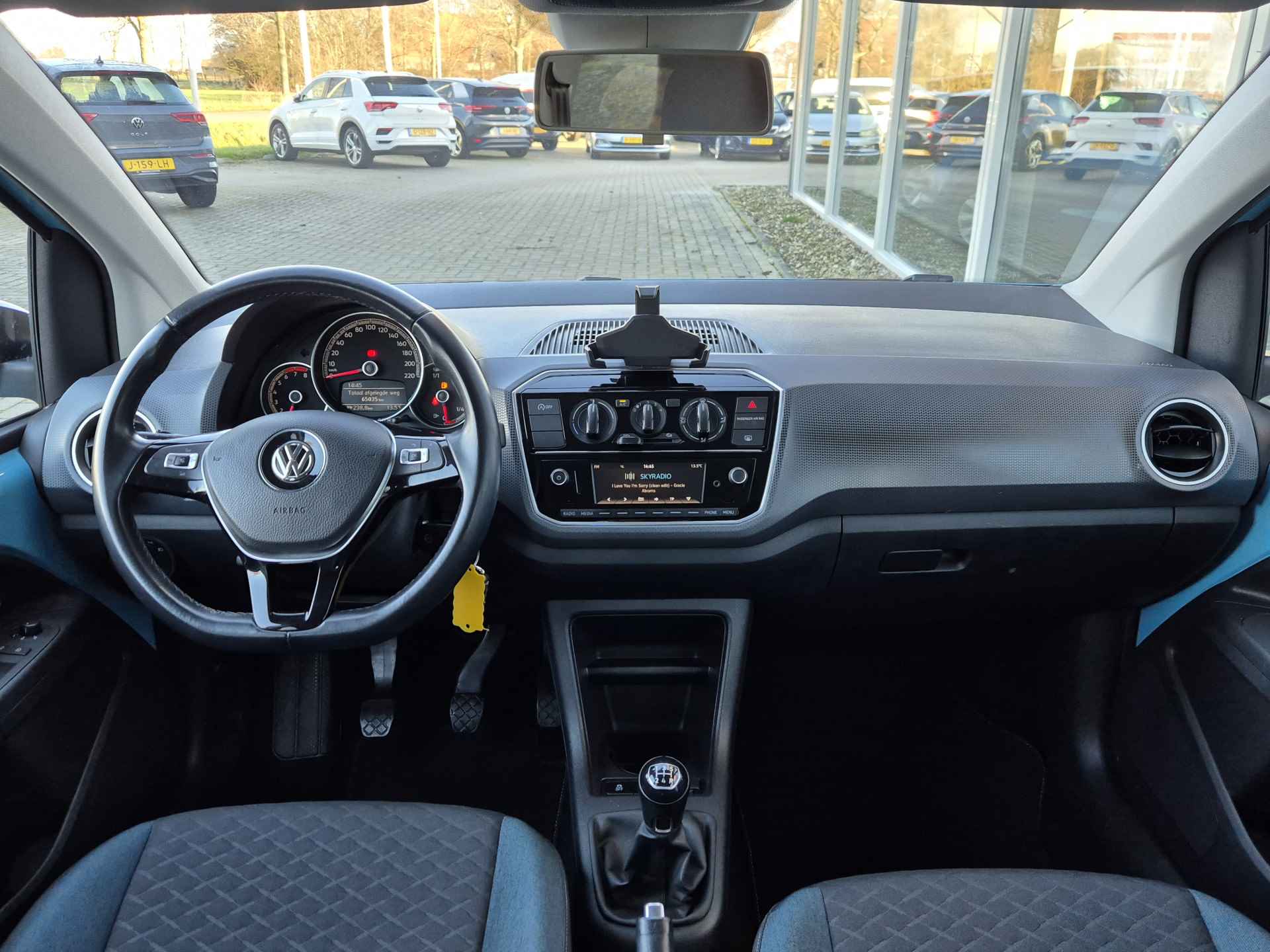 Volkswagen up! 1.0 BMT move up! | Airco | Bluetooth - 11/29