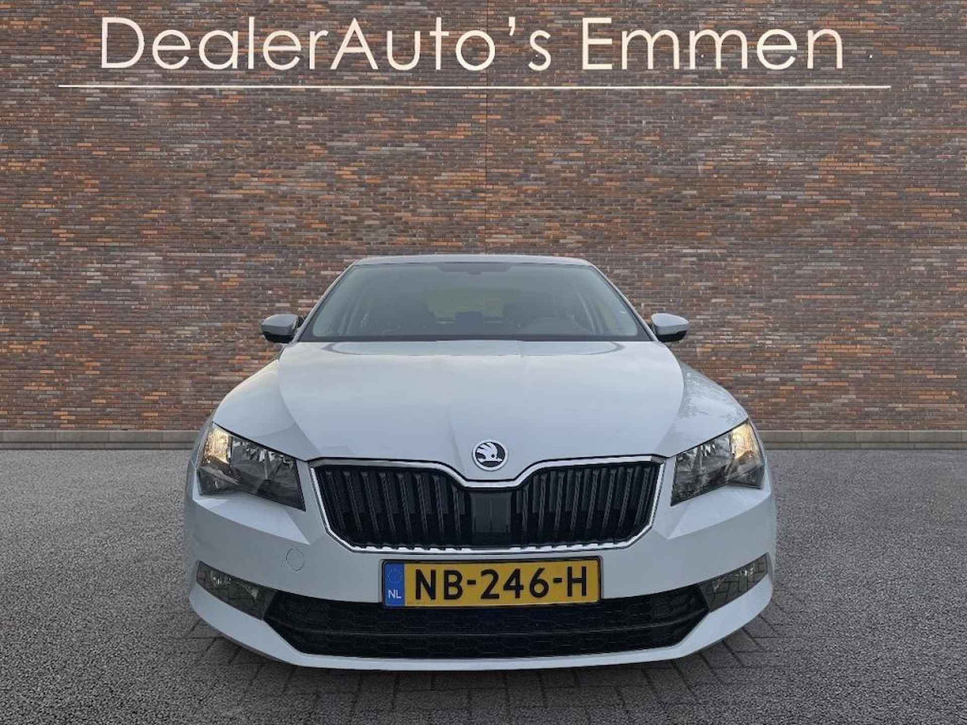 Škoda Superb 1.4 TSI ECC LM VELGEN NAVIGATIE CRUISE - 8/33