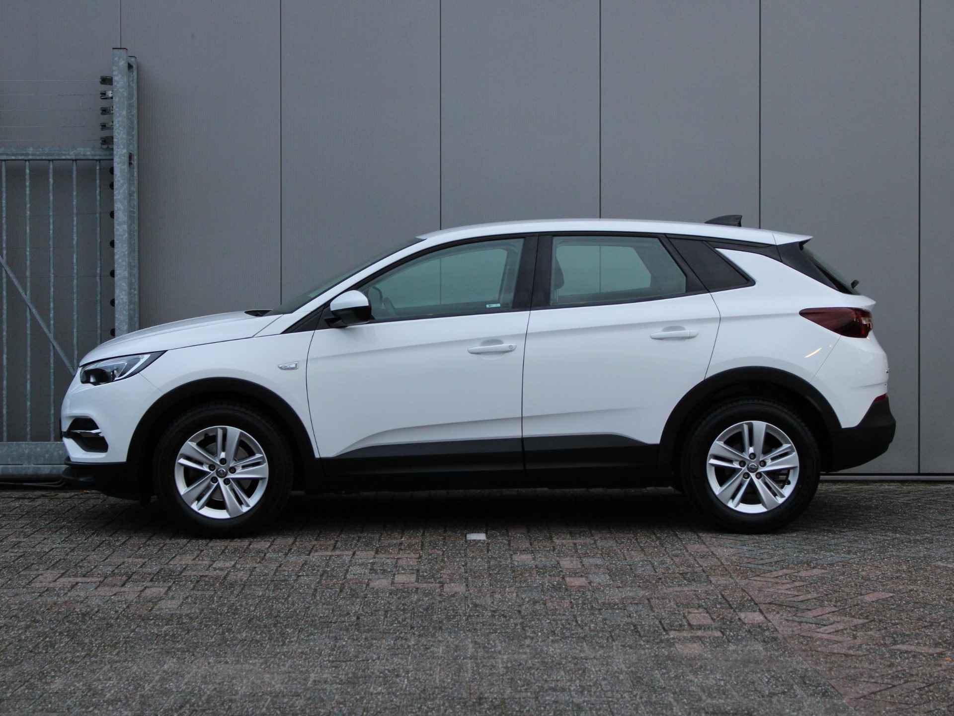 Opel Grandland X 1.2 Turbo Business Executive | Navi / Camera / Climate - 12/24