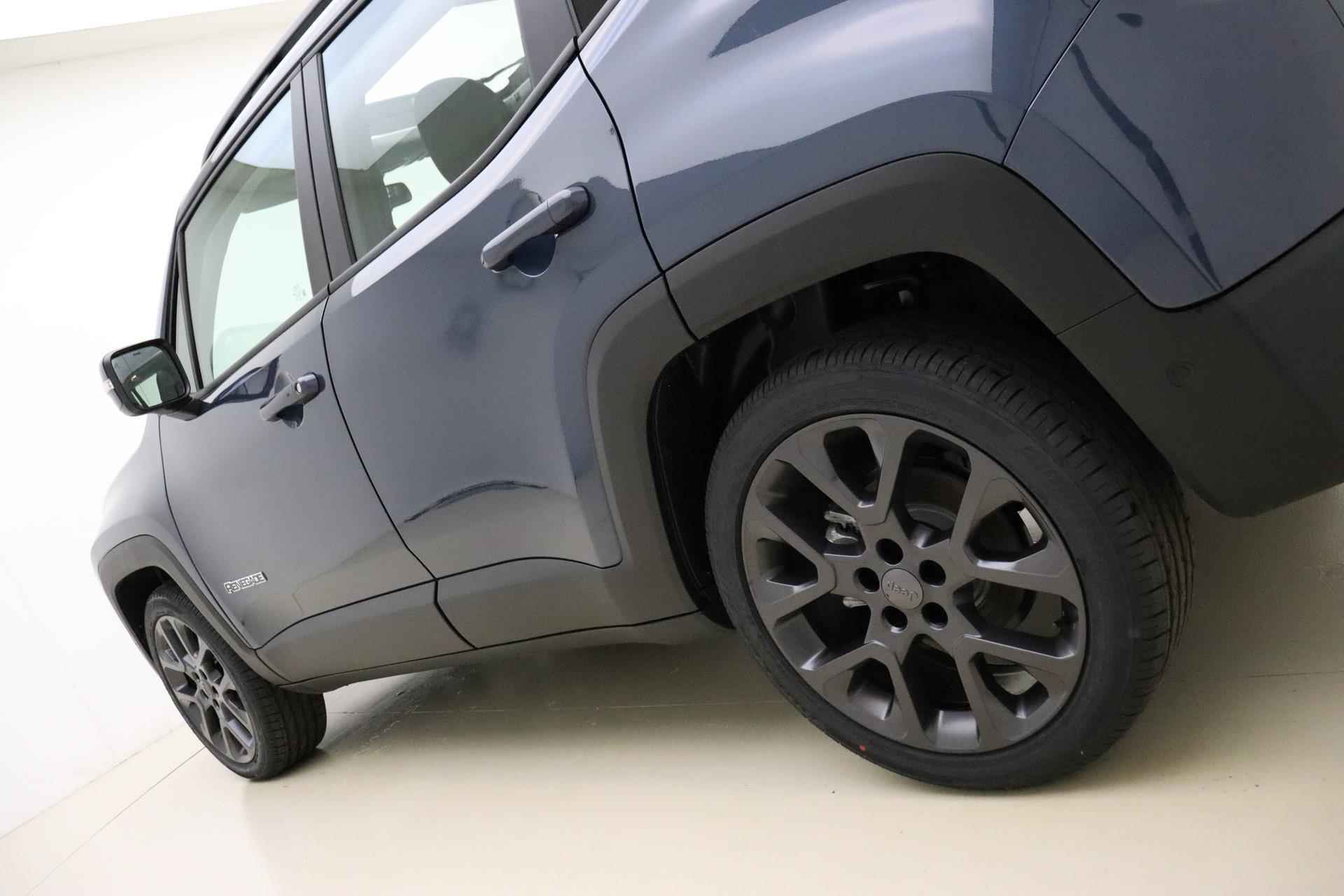 Jeep Renegade 1.5T e-Hybrid Altitude | Navigatie | Panoramadak | Lederen bekleding | Stoelverwarming | 19'' lichtmetalen velgen | Keyless | Camera - 19/46