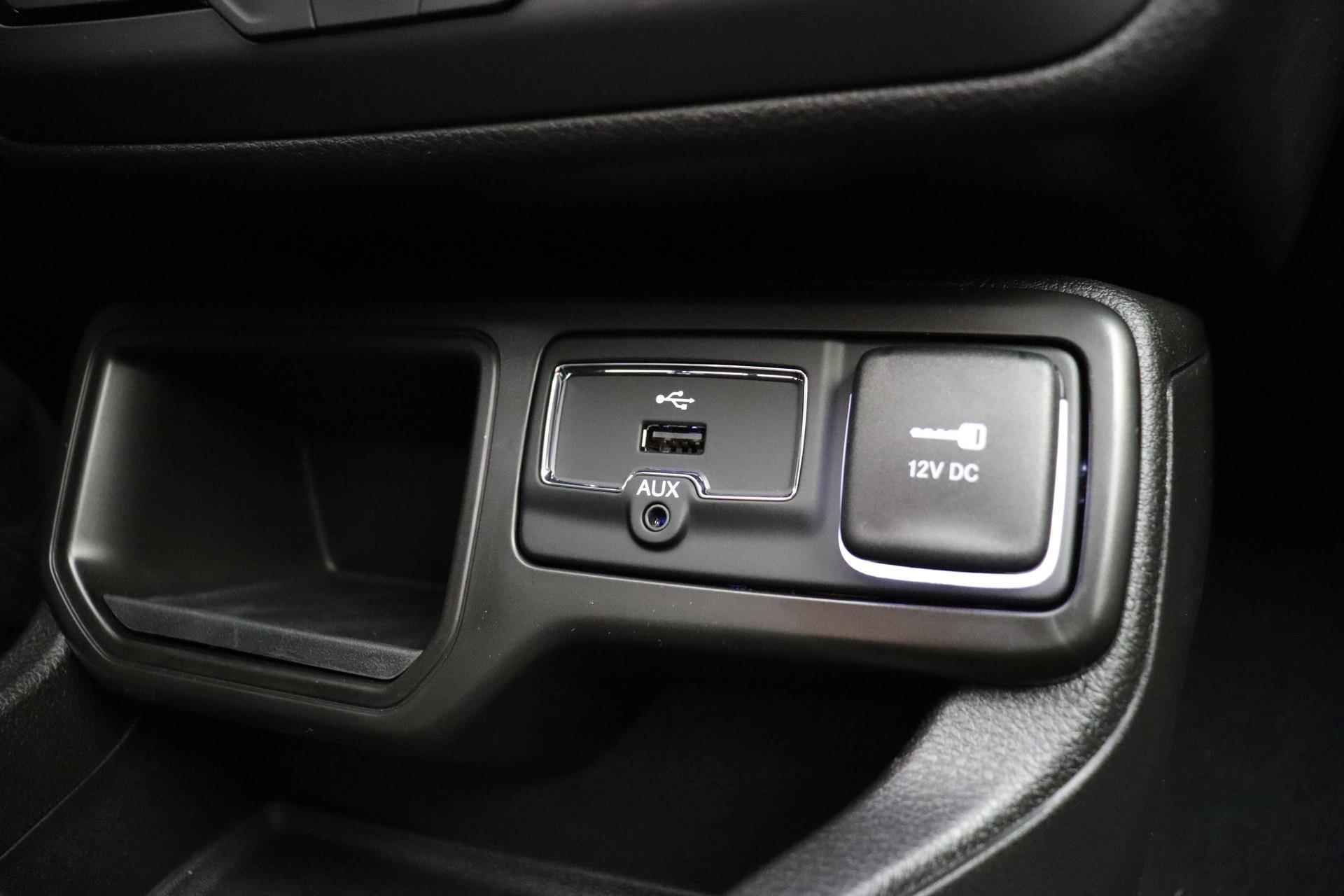 Jeep Renegade 1.5T e-Hybrid Altitude | Navigatie | Panoramadak | Lederen bekleding | Stoelverwarming | 19'' lichtmetalen velgen | Keyless | Camera - 31/46