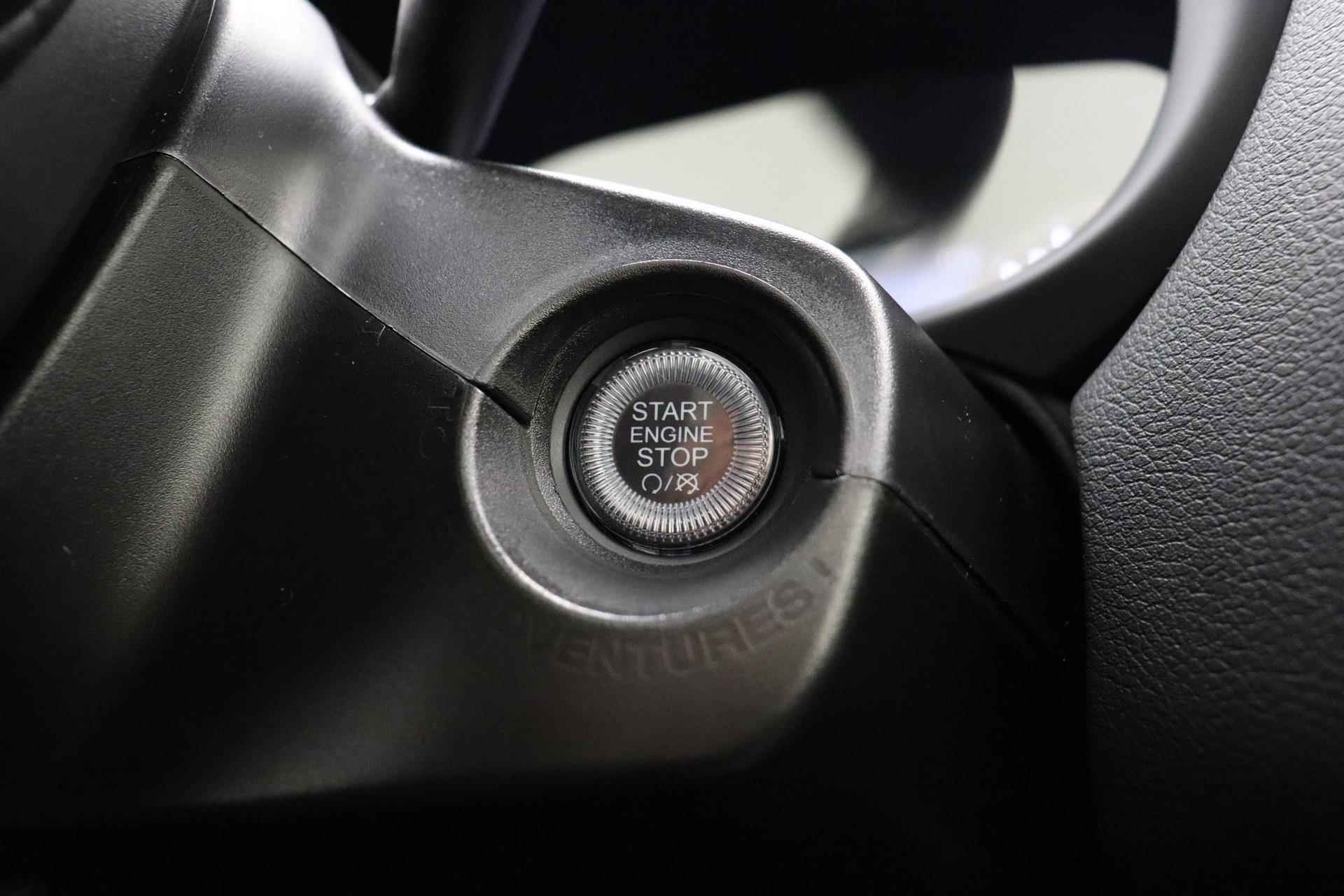 Jeep Renegade 1.5T e-Hybrid Altitude | Navigatie | Panoramadak | Lederen bekleding | Stoelverwarming | 19'' lichtmetalen velgen | Keyless | Camera - 39/46