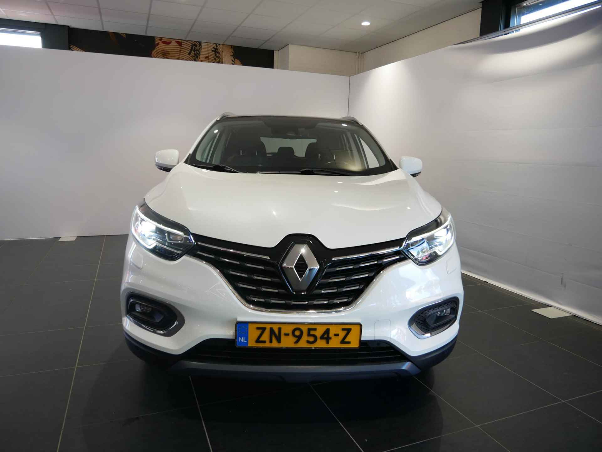 Renault Kadjar 1.3 TCe Black Edition Panorama dak| Bose | Trekhaak| Side steps| Alcantara-Leer | Metallic lak - 2/34