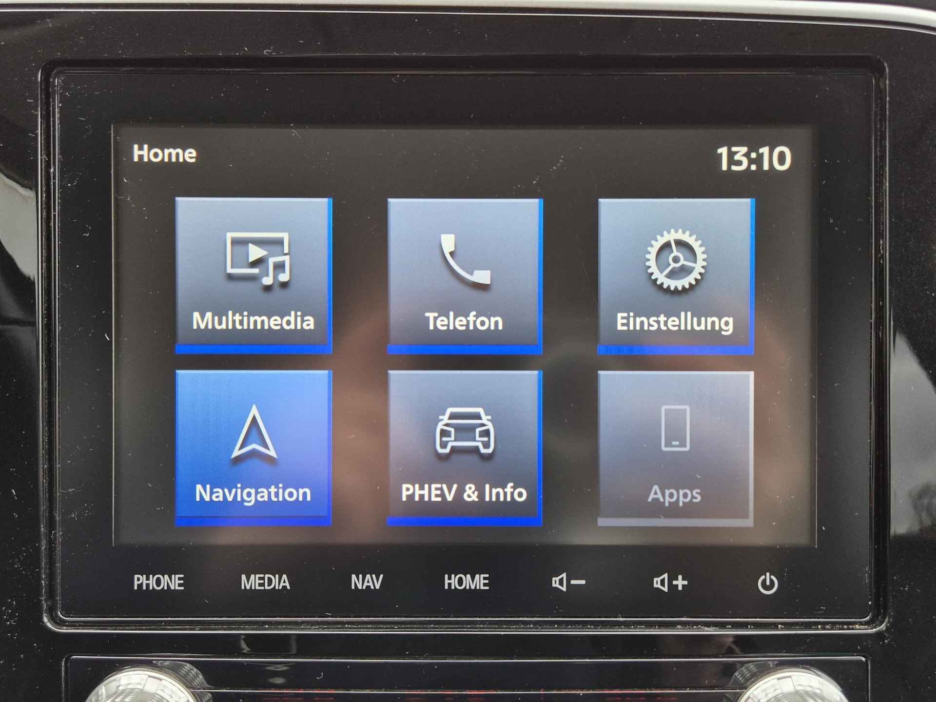 Mitsubishi Outlander 2.4 PHEV Intense Automaat / Dealer onderhouden / Afneembare trekhaak (1.500 kg) / Apple Carplay Android Auto / / Lichtmetalen wielen 18“ / Achteruitrijcamera / - 15/50