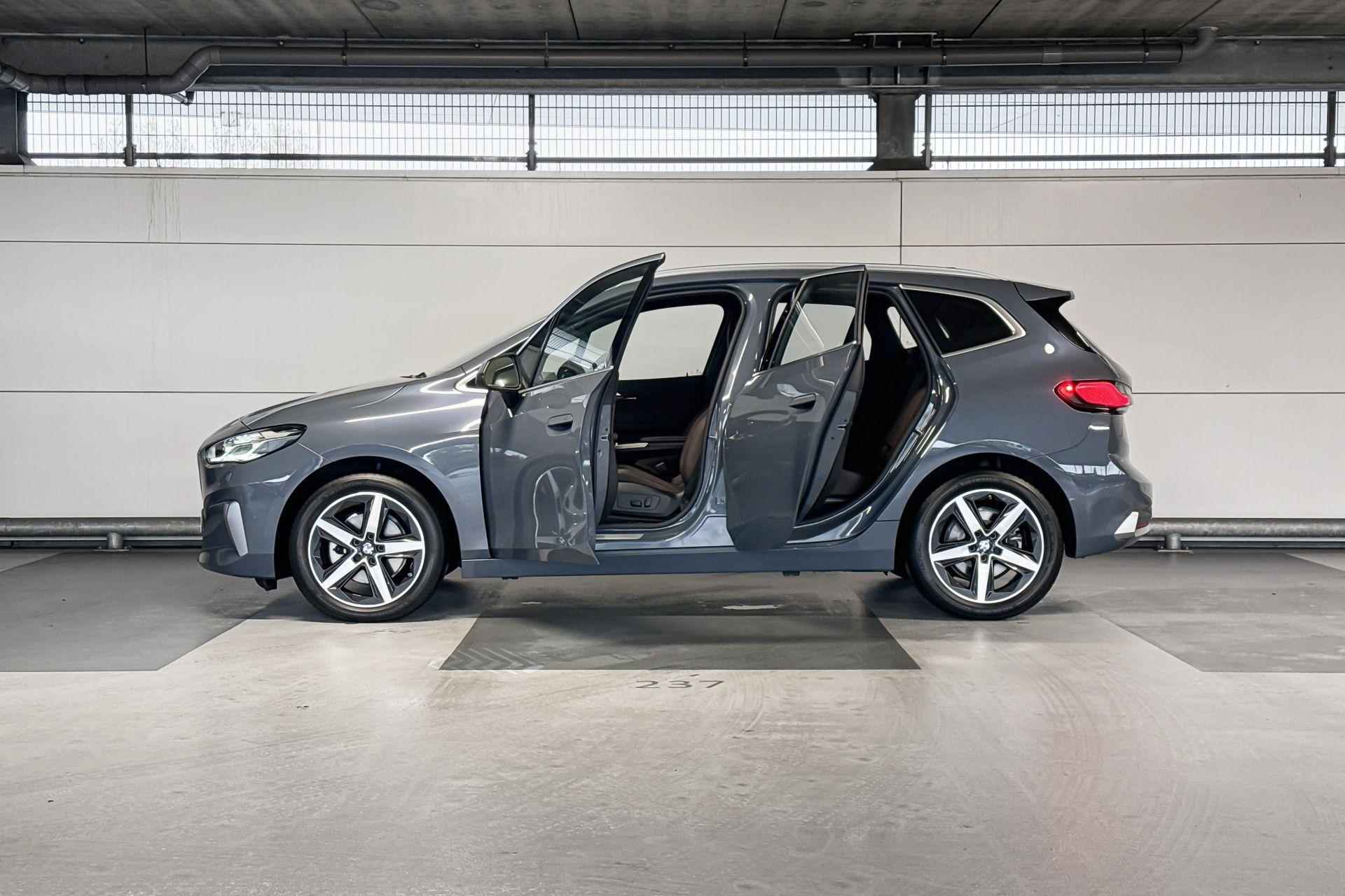 BMW 2 Serie Active Tourer 220i - 3/22