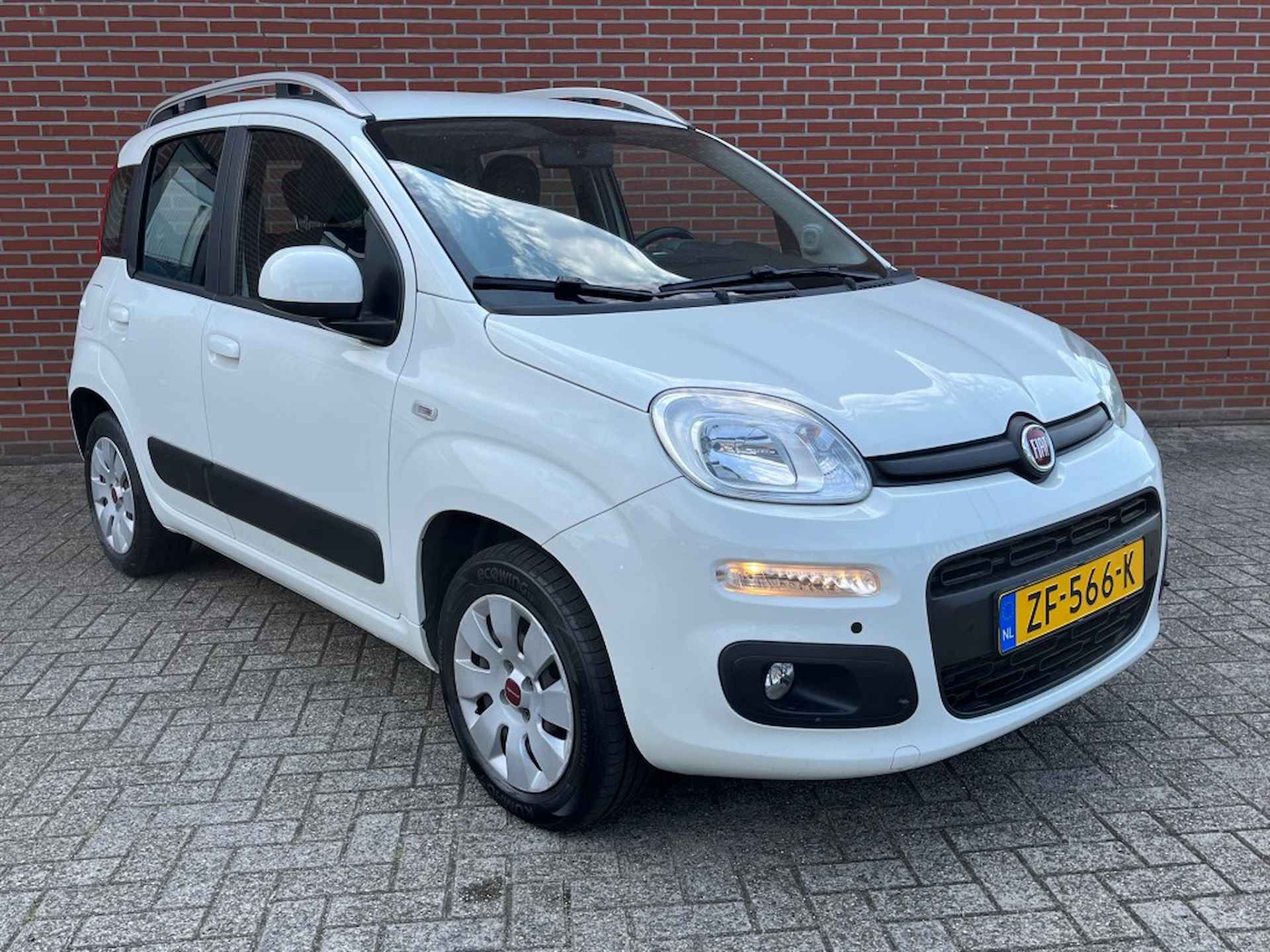 FIAT Panda 0.9 TWINAIR LOUNGE AIRCO BLUETOOTH STOEL IN HOOGTE VERST PDC - 23/23