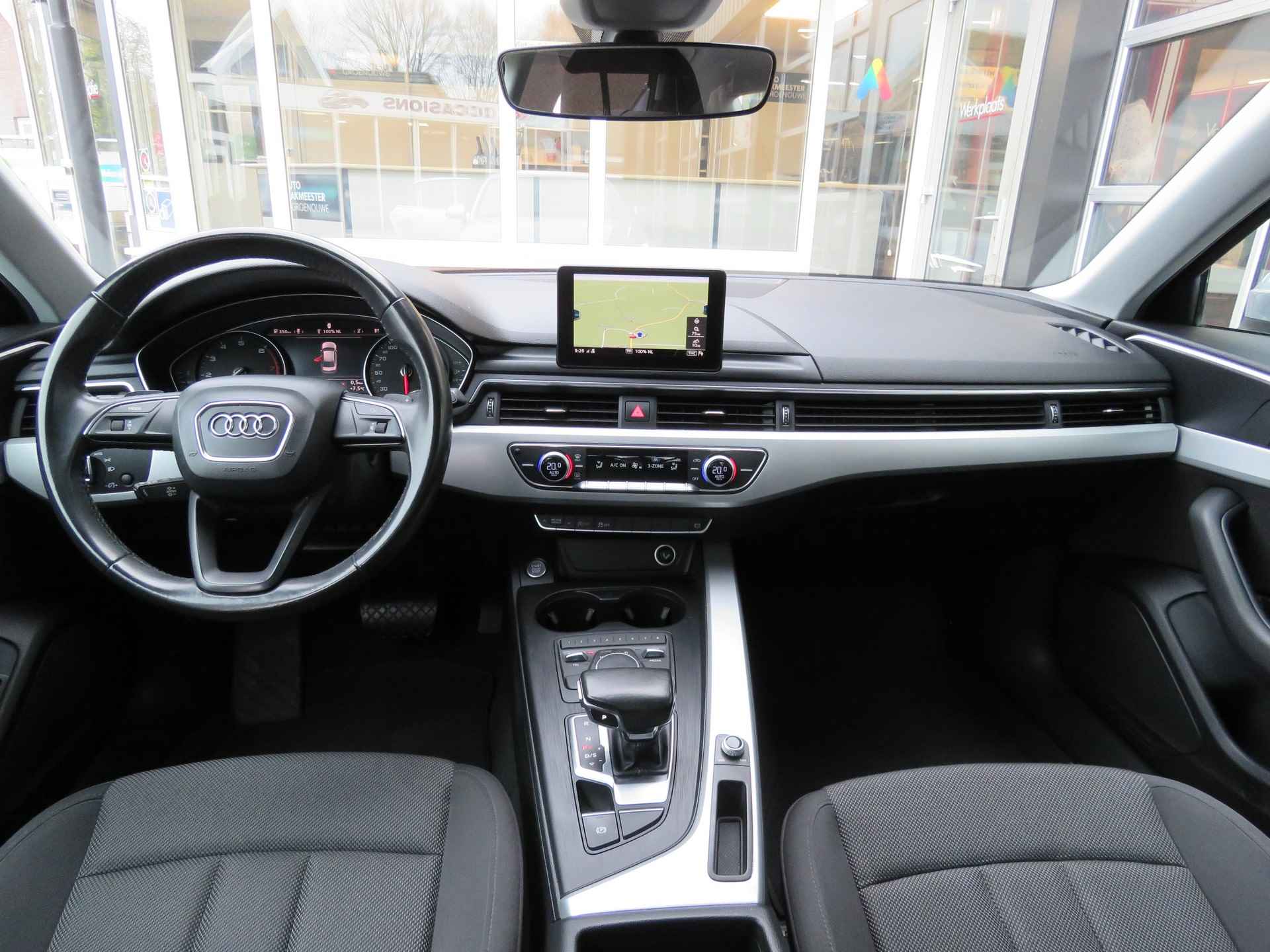 Audi A4 Limousine 1.4 TFSI 150pk S-Tronic aut. Pro Line / 18 Inch / Navi / BOVAG garantie - 11/47