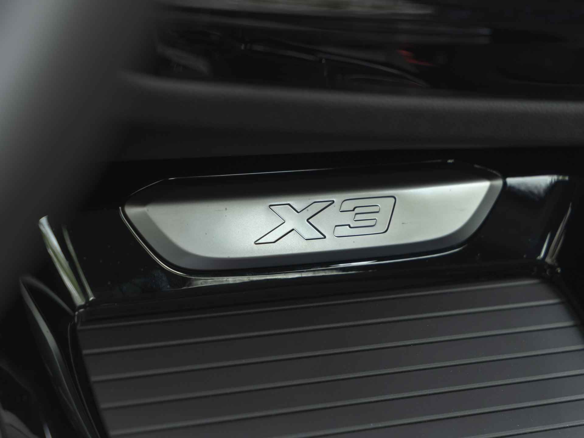 BMW X3 xDrive30e M-Sport - Pano - Driving Ass Prof - Stuurwiel Verwarmd - Trekhaak - 36/42