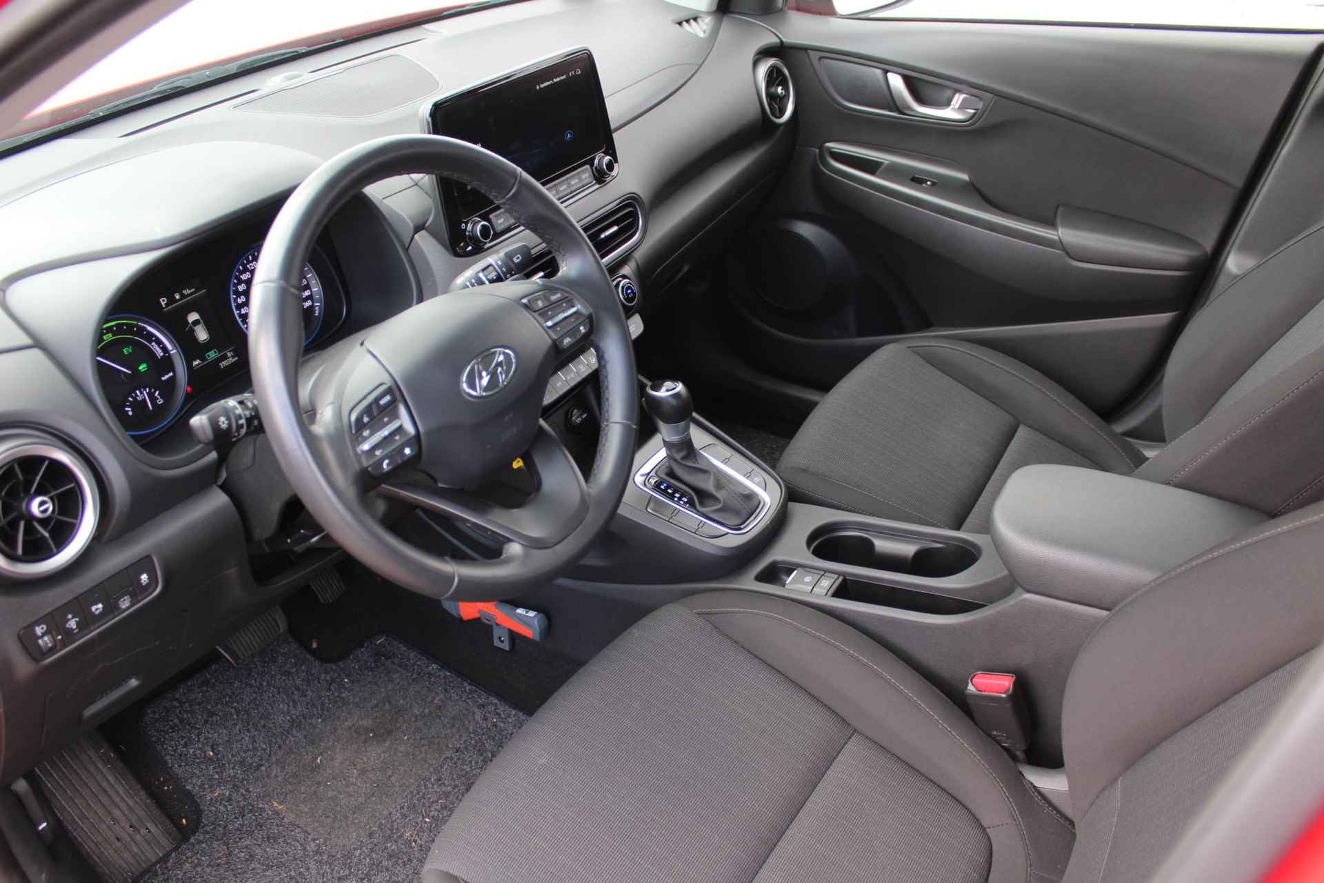 Hyundai Kona 1.6 GDI HEV Comfort Smart / Navigatie + Apple Carplay/Android Auto / Cruise Control Adaptief / Achteruitrijcamera / Climate Control / Bluetooth / - 19/42