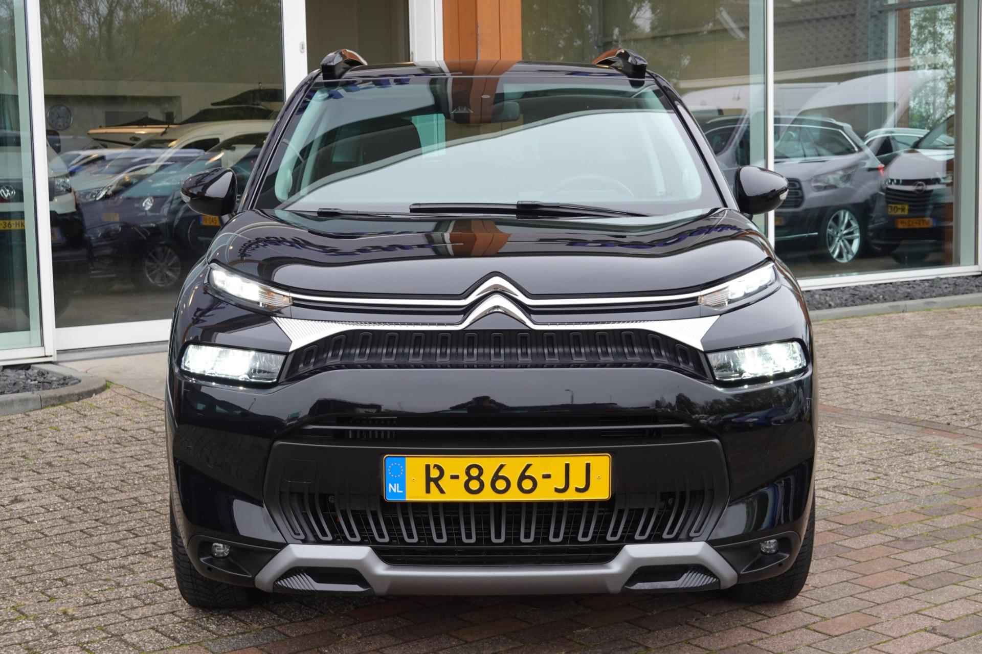 Citroen C3 Aircross 1.2 PureTech Feel - 2/33