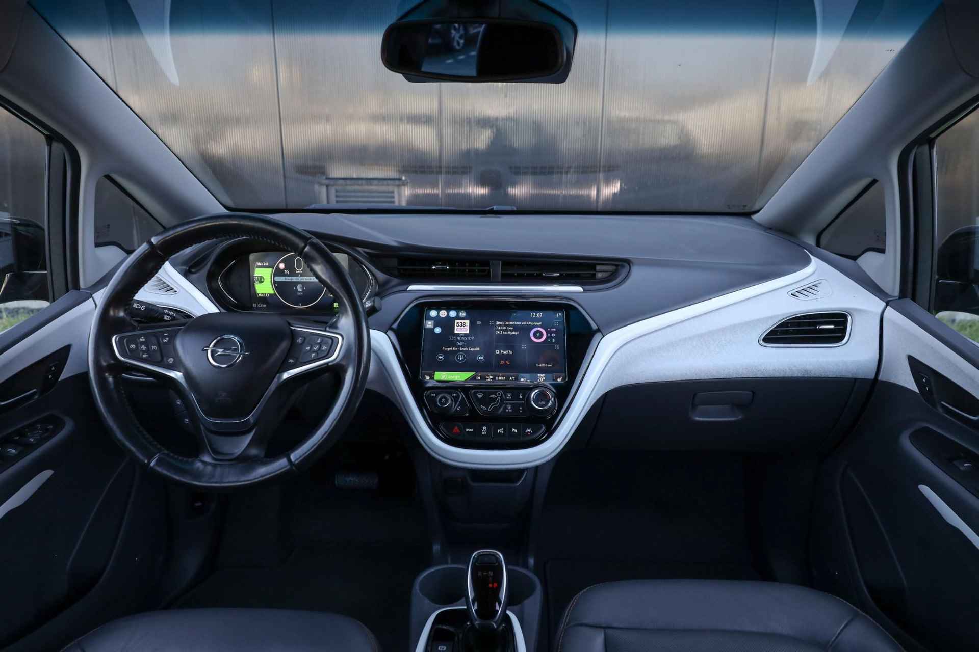 Opel Ampera-e Executive 60 kWh ✅ Leder ✅ Stoel + Stuurverw ✅ Carplay - 26/37